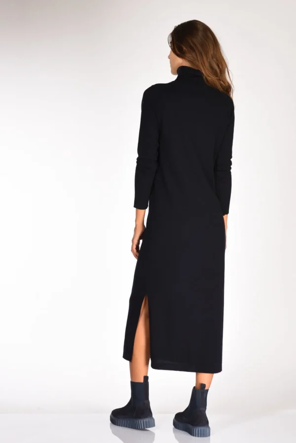 abito in maglia blu