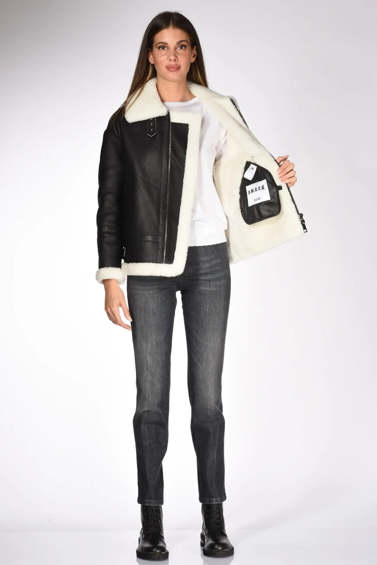 aviator_jkt_nerobianco_5.webp aviator jkt nero/bianco