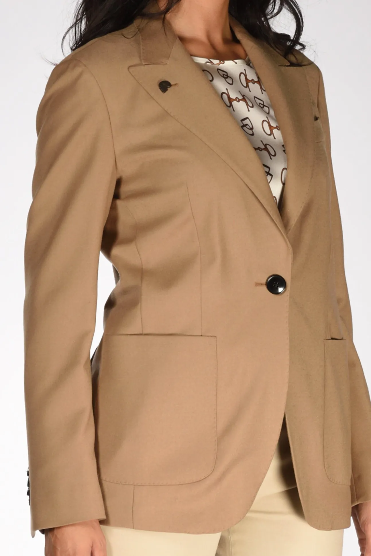 blazer_monopetto_beige_2.webp blazer monopetto beige