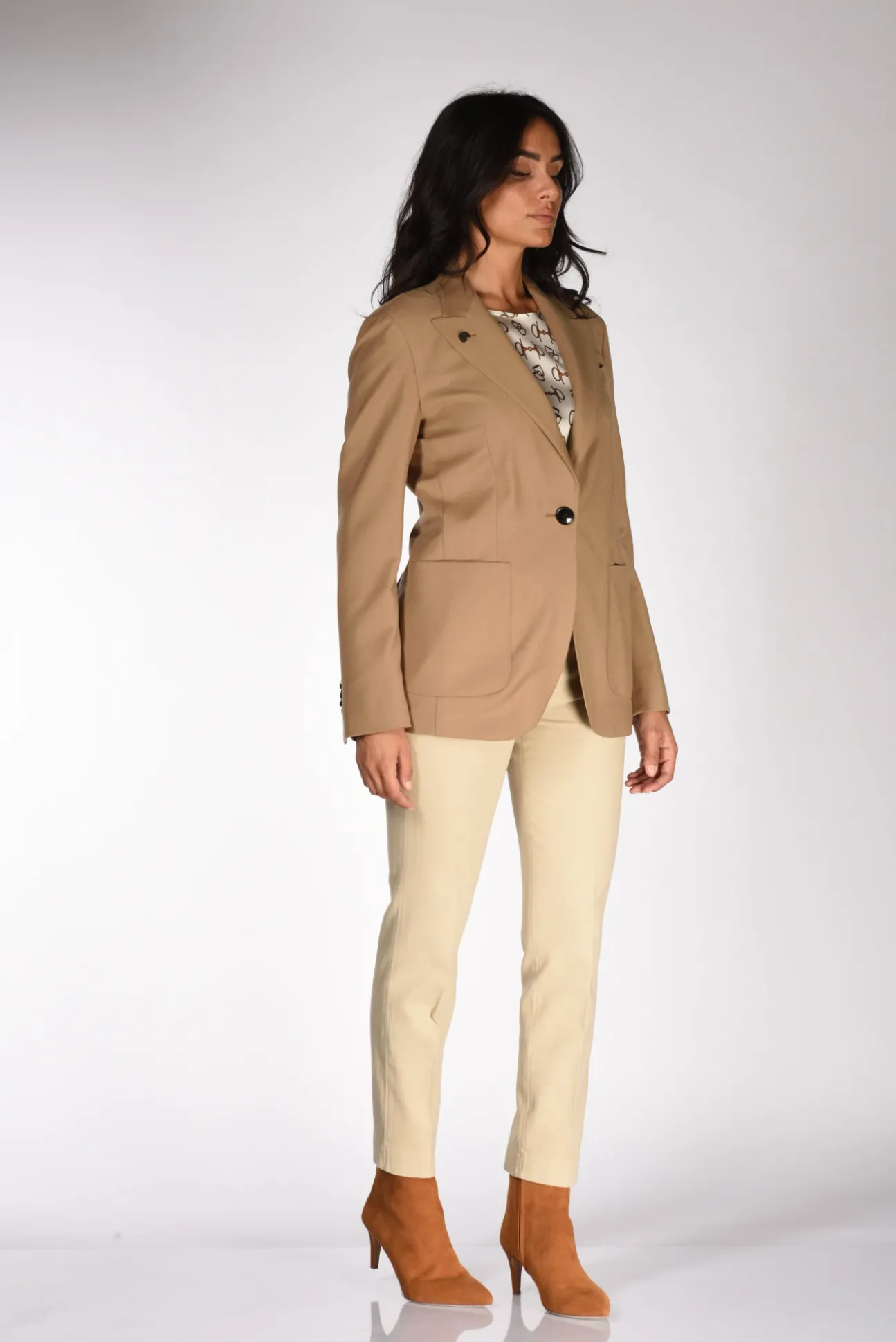 blazer_monopetto_beige_3.webp blazer monopetto beige