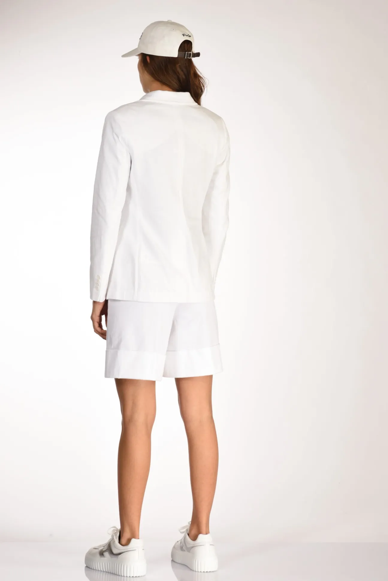 blazer_monopetto_bianco_4.webp blazer monopetto bianco