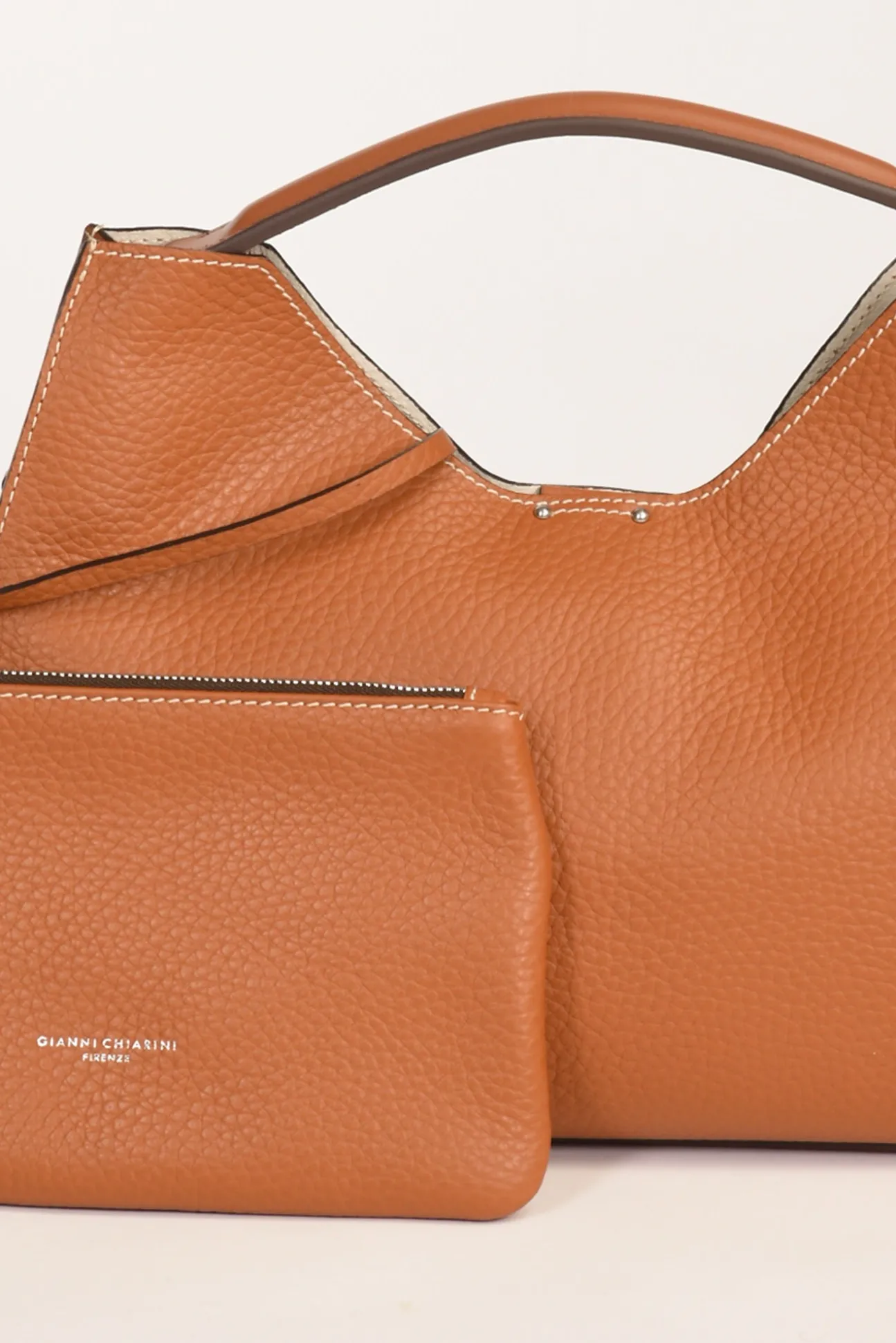 borsa_aurora_marrone_chia_3.webp borsa aurora marrone chiaro