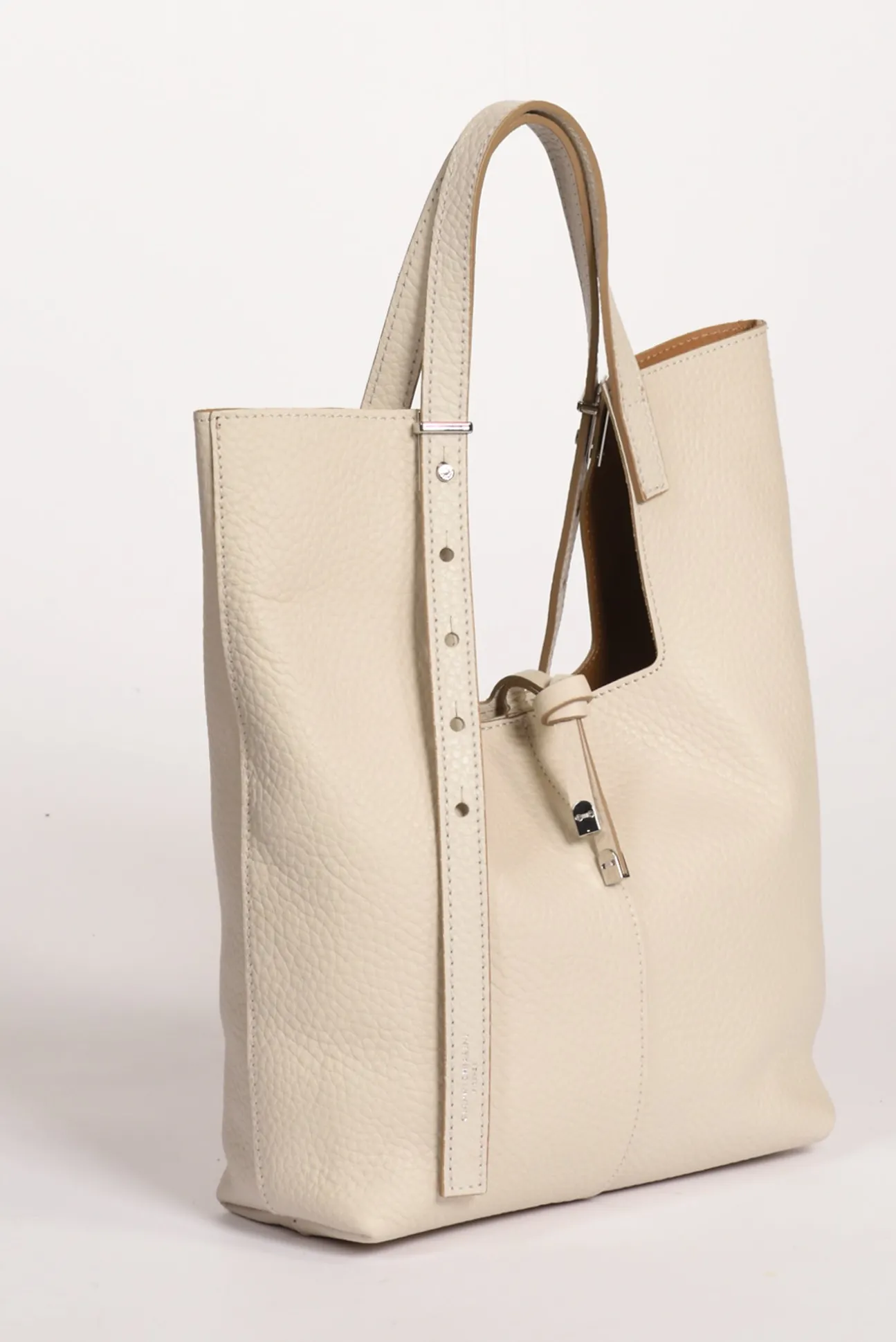 borsa_ava_beige_chiaro_2.webp borsa ava beige chiaro
