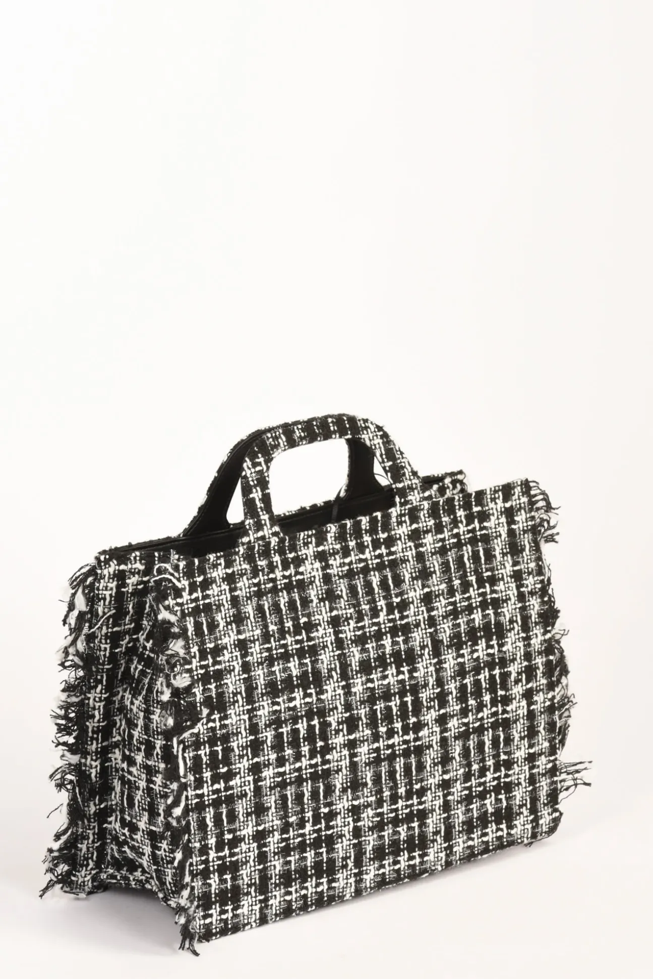 borsa_avenue_nero_4.webp borsa avenue nero