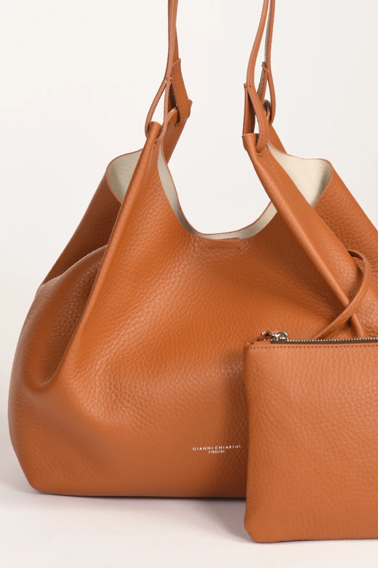 borsa_dua_marrone_chiaro_3.webp borsa dua marrone chiaro