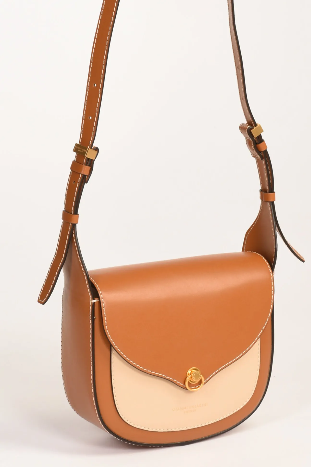 borsa_isa_marrone_chiaro_2.webp borsa isa marrone chiaro