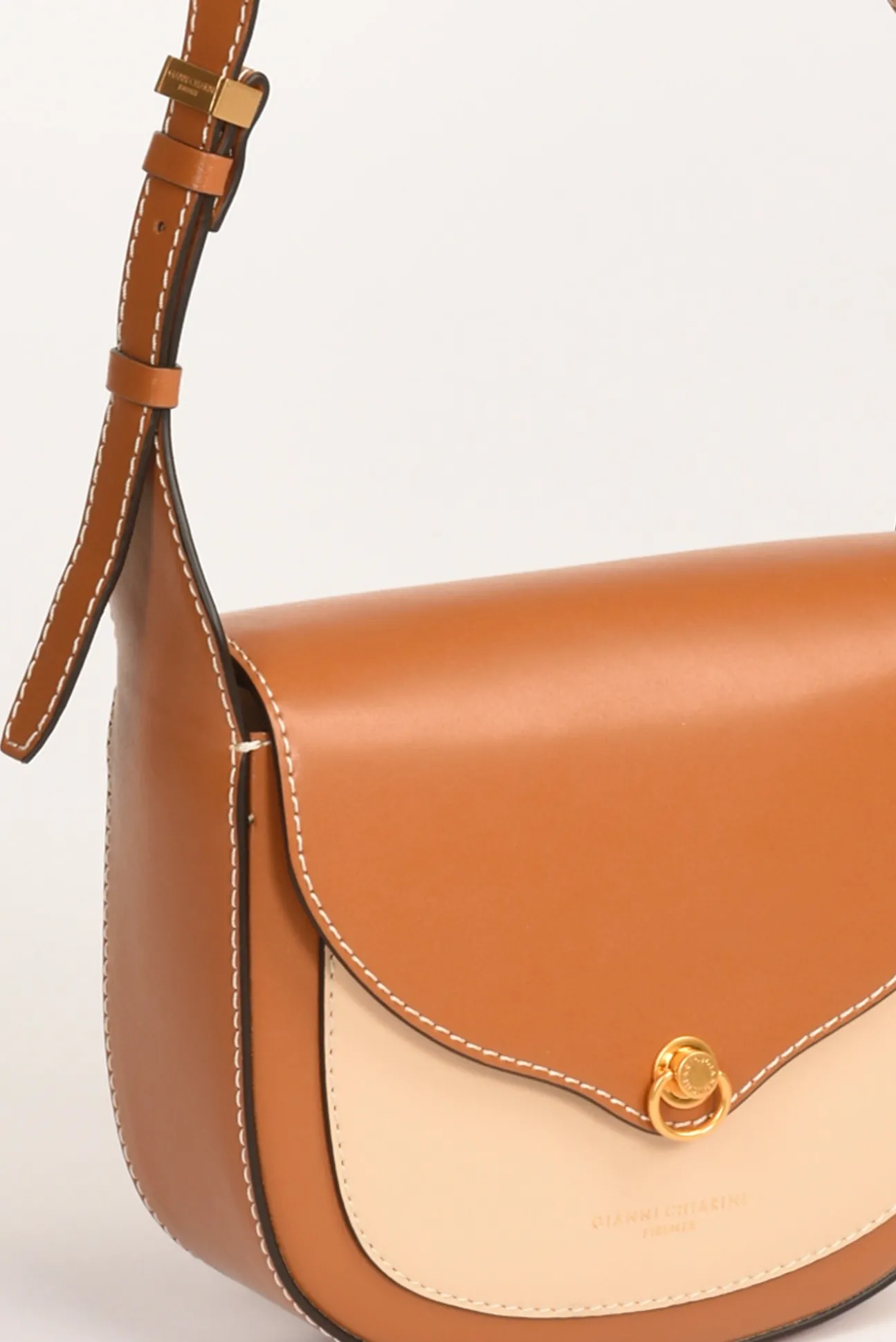 borsa_isa_marrone_chiaro_3.webp borsa isa marrone chiaro