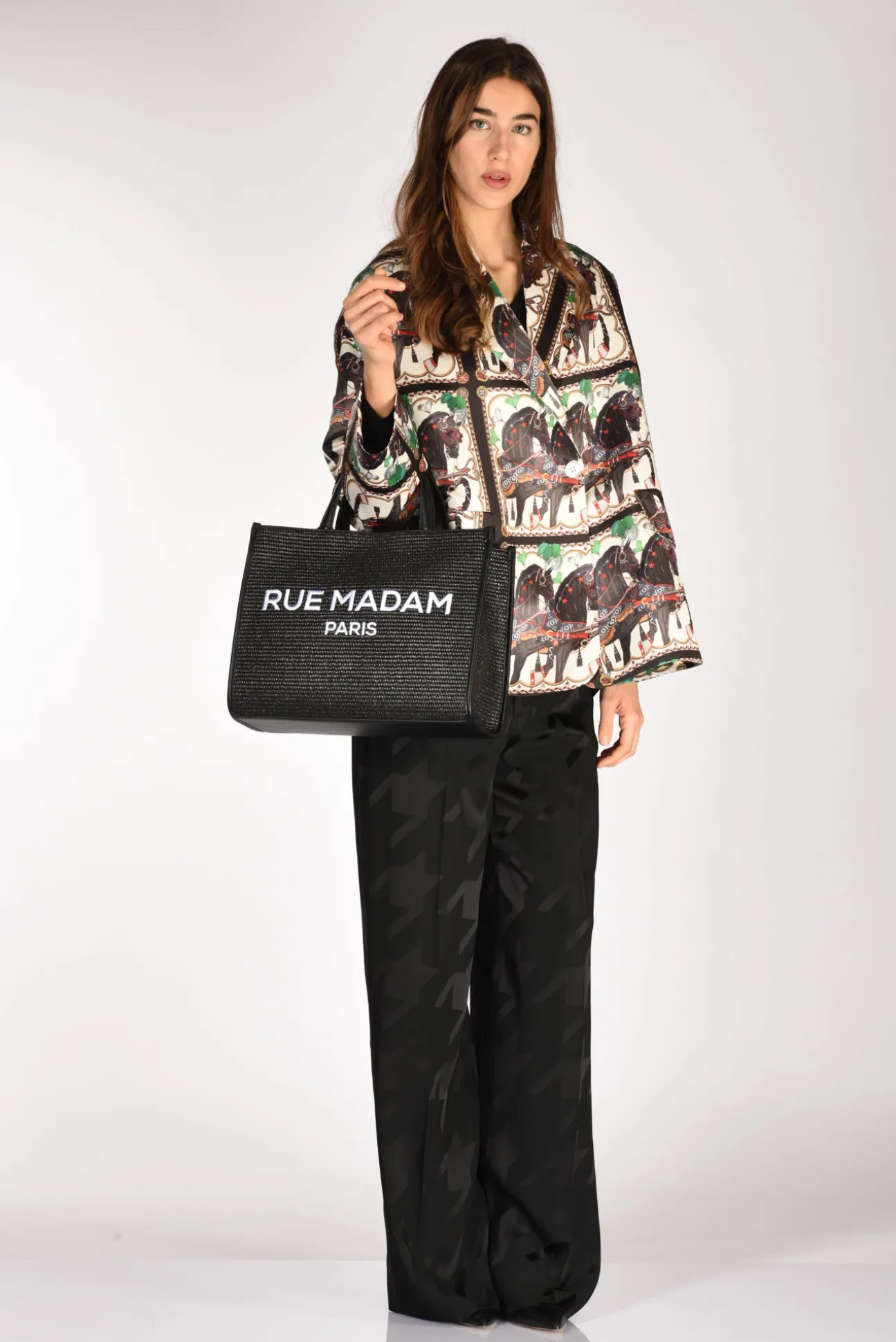 borsa_summer_tote_nero_1-1.webp borsa summer tote nero