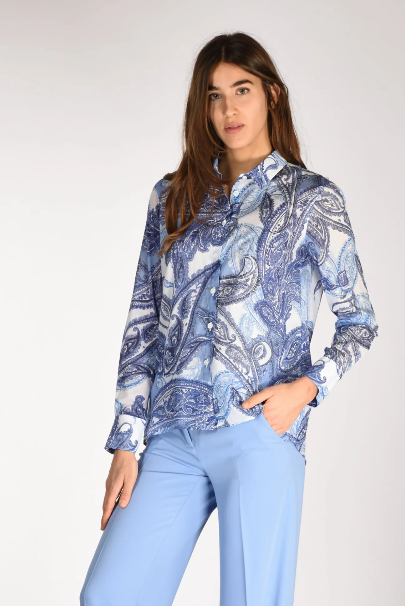 camicia_andrea_blubianco_0.webp camicia andrea blu/bianco
