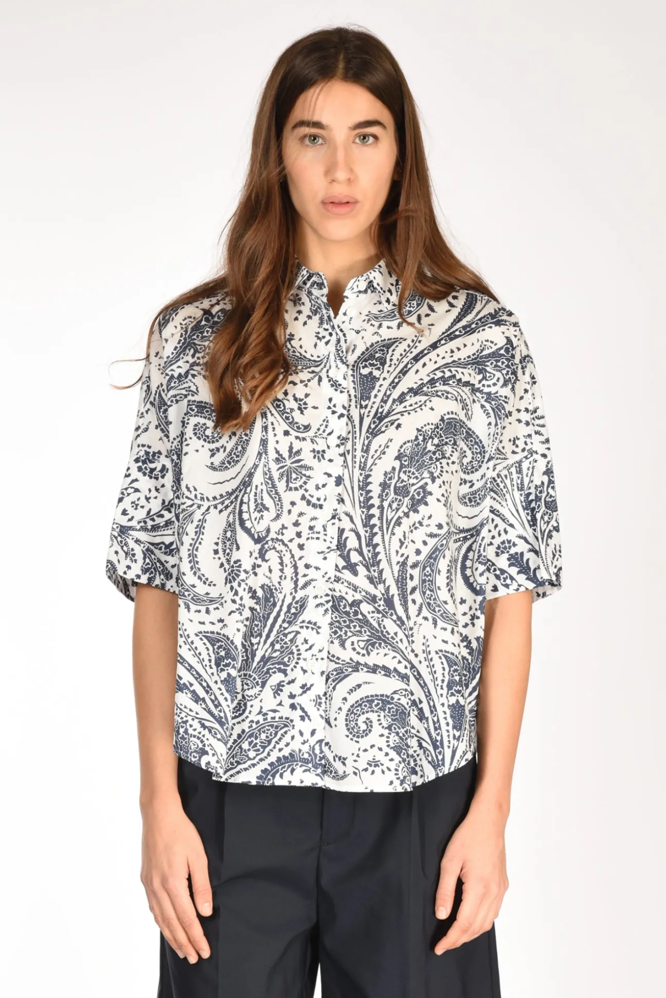camicia_bianca_biancoblu_1.webp camicia bianca bianco/blu