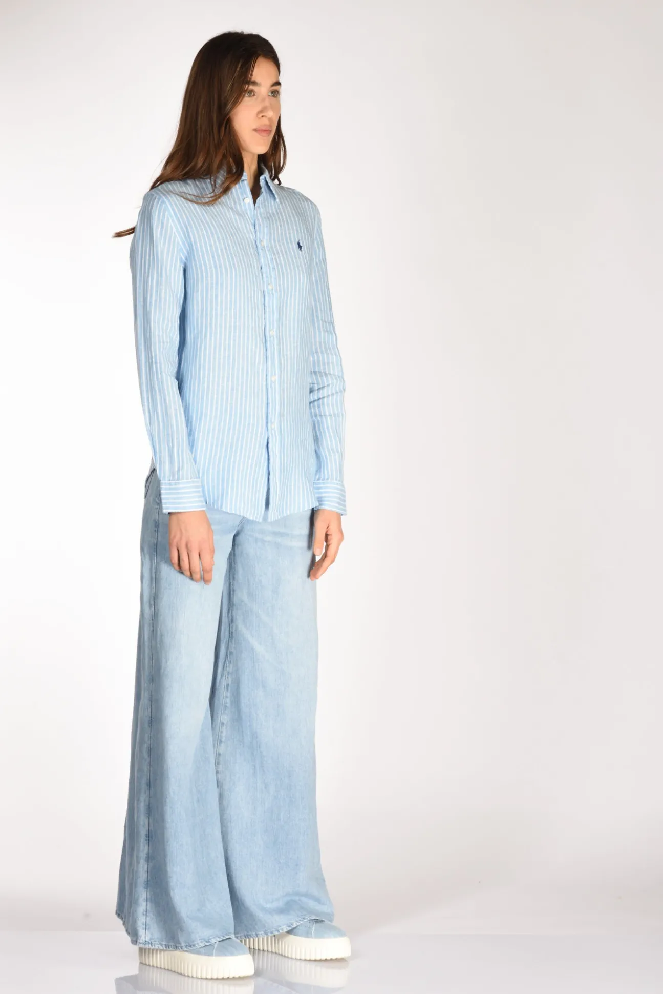 camicia_colletto_azzurrob_3.webp camicia colletto azzurro/bianco