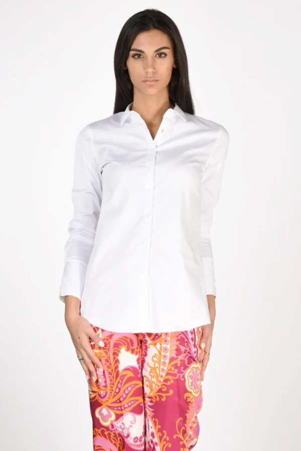 camicia colletto bianco