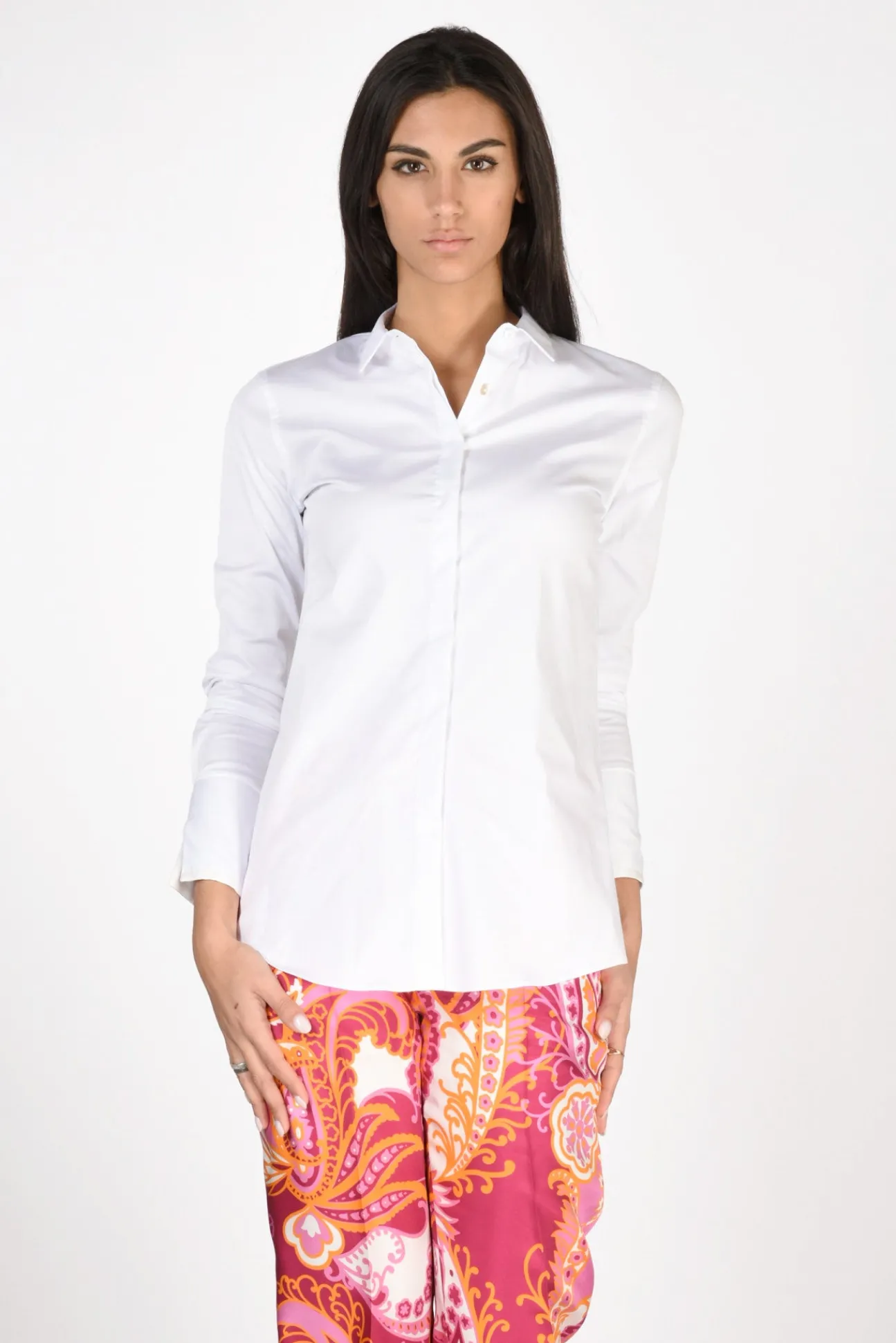 camicia_colletto_bianco_0-6.webp camicia colletto bianco