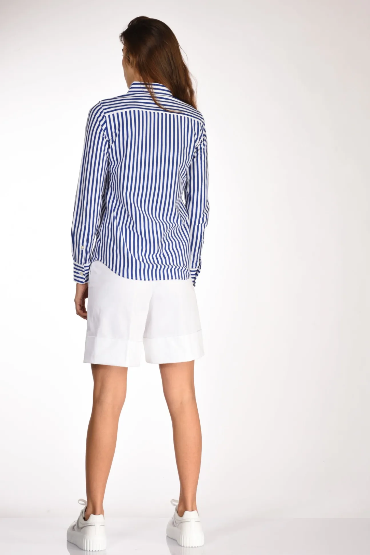 camicia_colletto_blubianc_4-1.webp camicia colletto blu/bianco