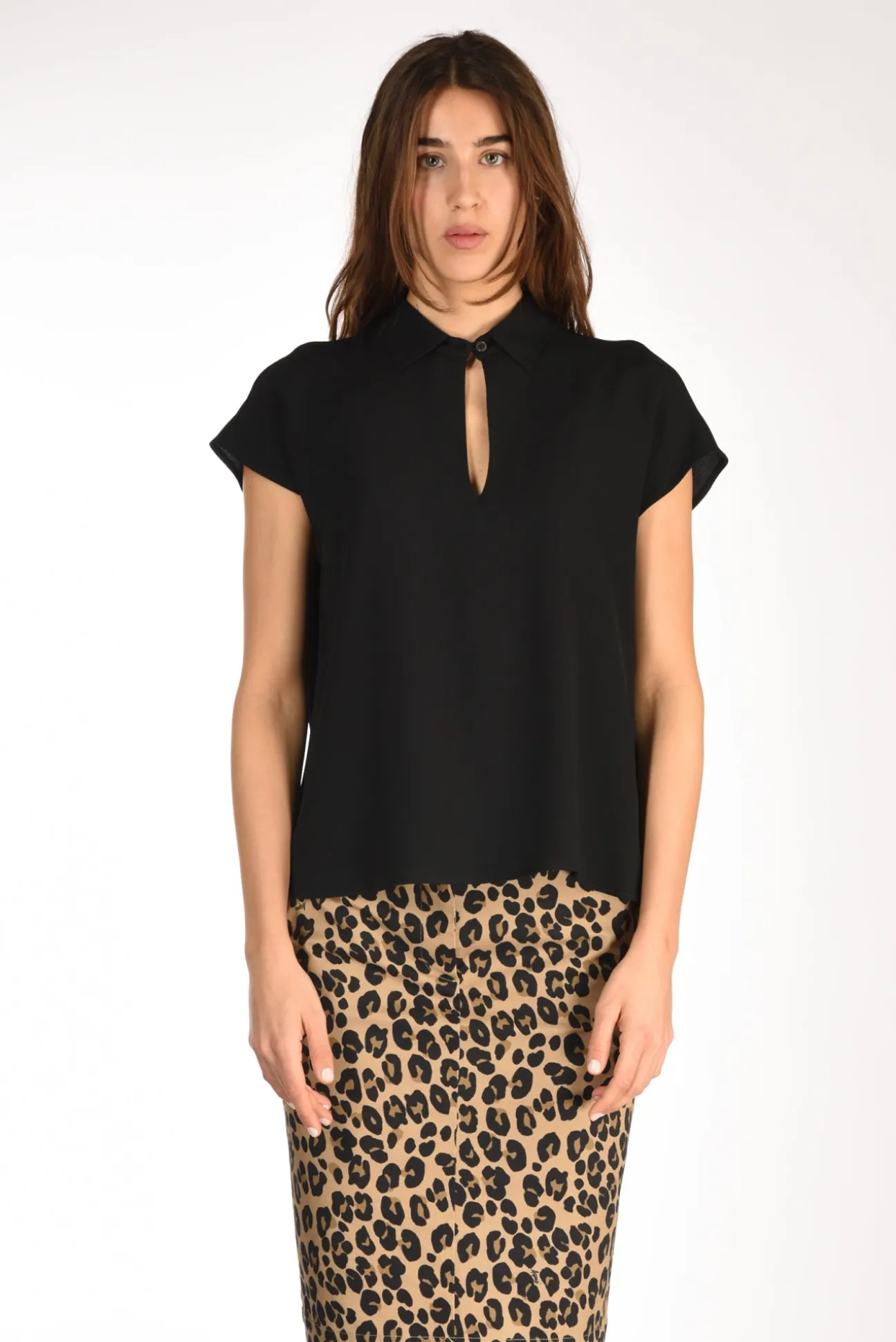 camicia_crepe_nero_1.webp camicia crepe nero