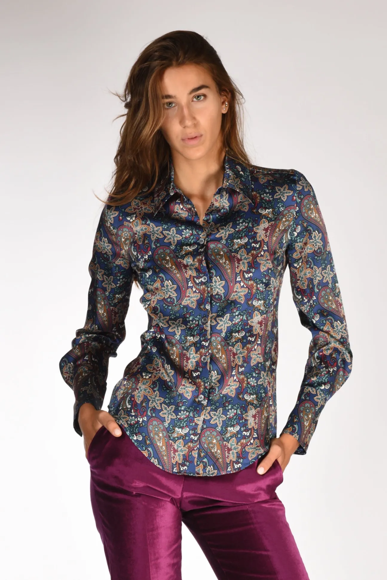 camicia_stampata_blumulti_0.webp camicia stampata blu/multicolor
