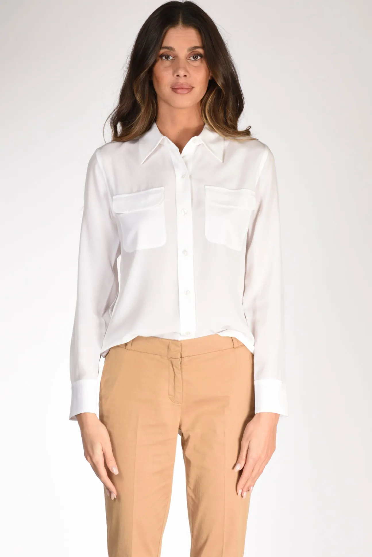 camicia_tasche_bianco_1-1.webp camicia tasche bianco