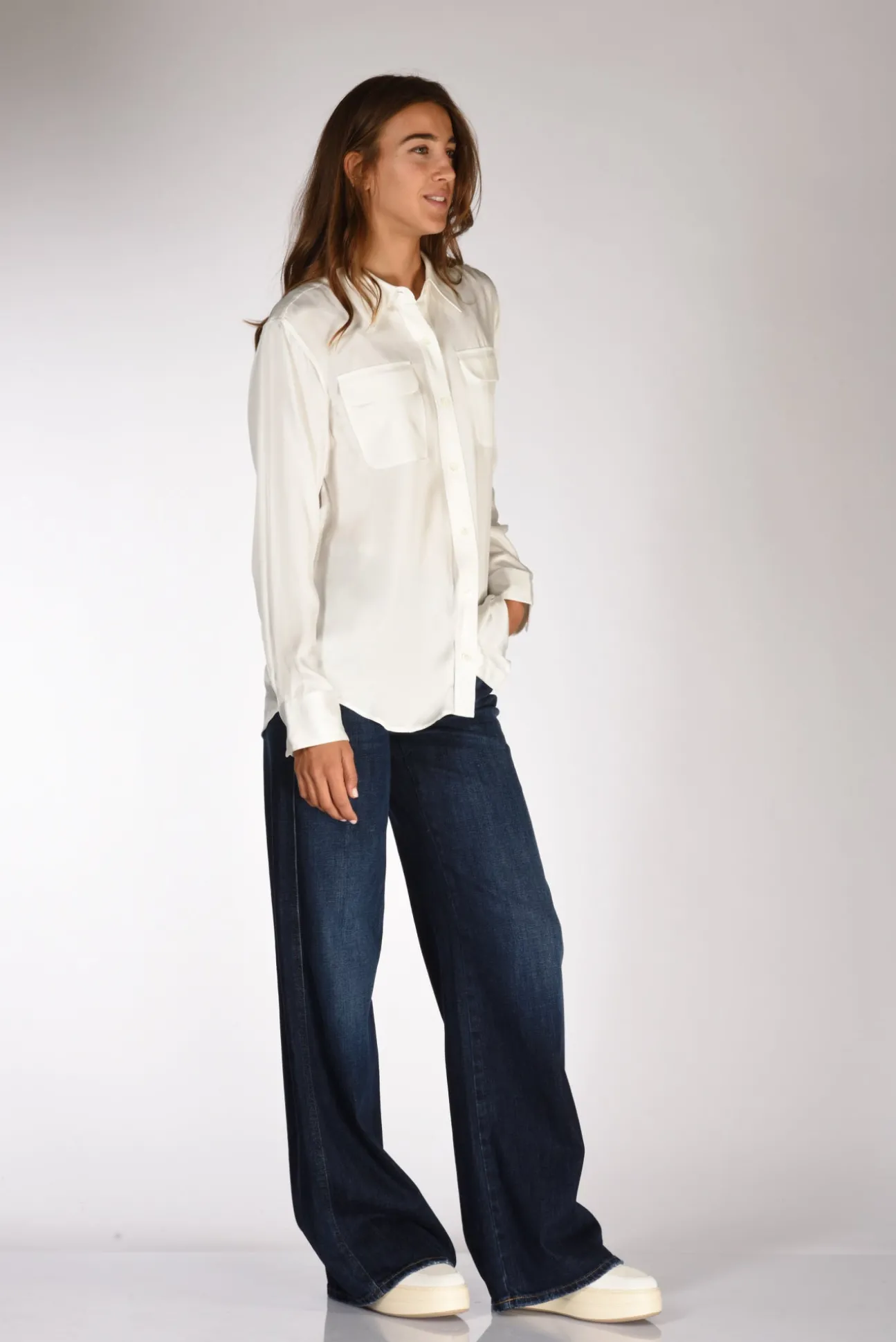 camicia_tasche_bianco_nat_3.webp camicia tasche bianco naturale