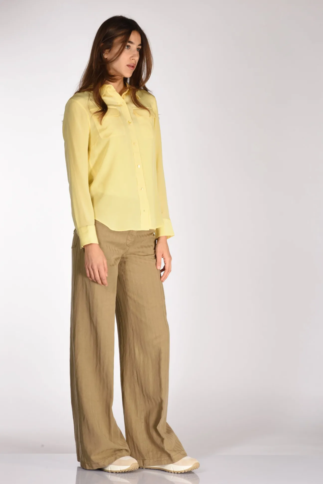 camicia_tasche_giallo_3.webp camicia tasche giallo