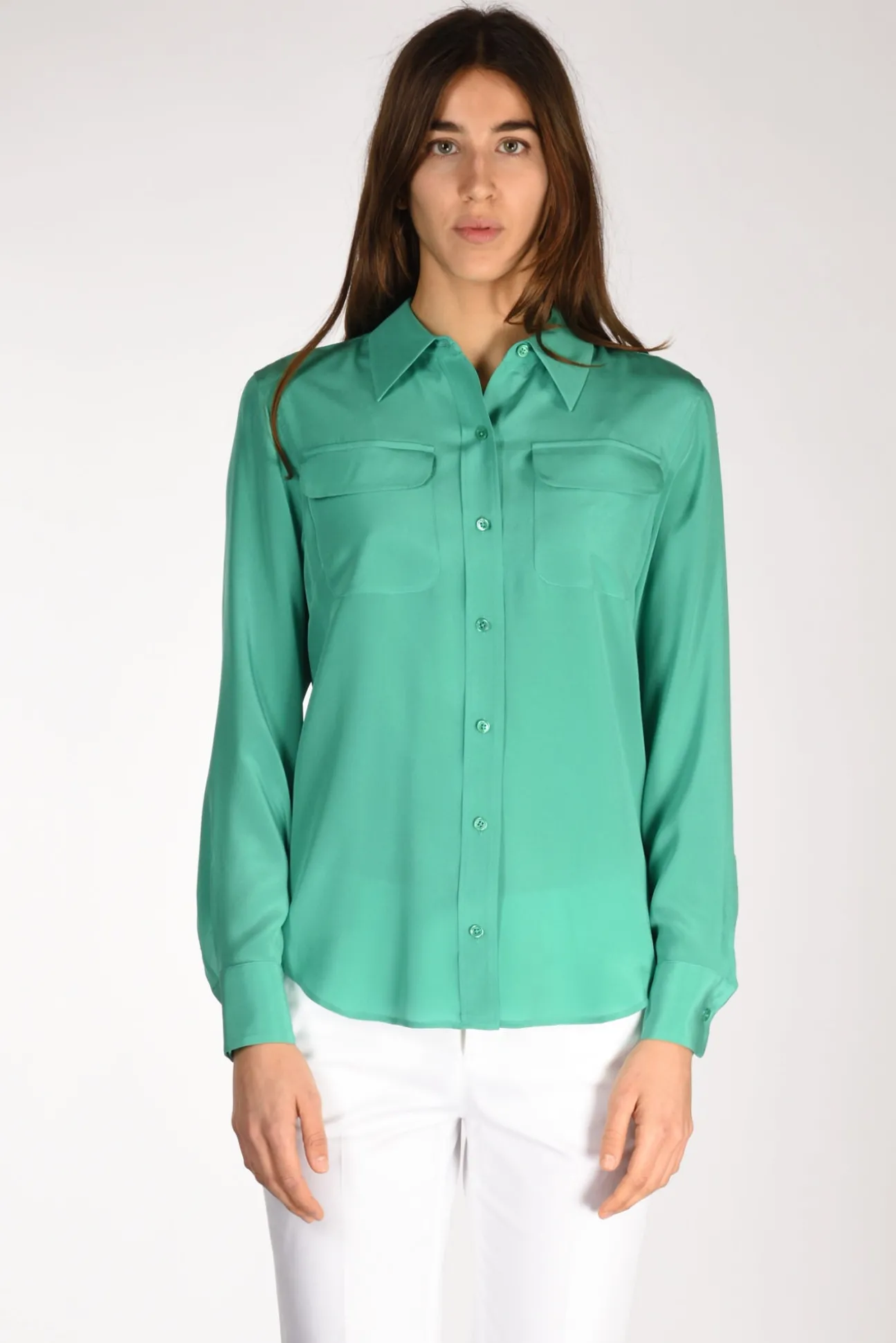 camicia_tasche_verde_1.webp camicia tasche verde