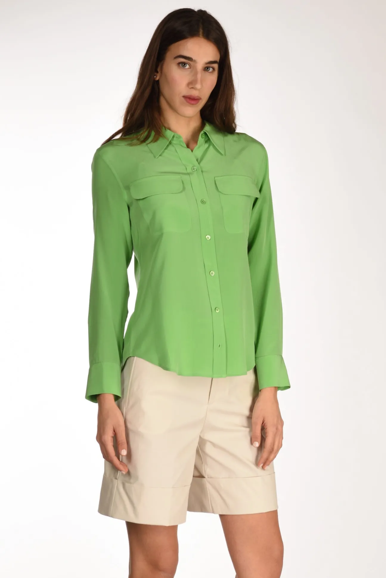 camicia_tasche_verde_chia_0.webp camicia tasche verde chiaro