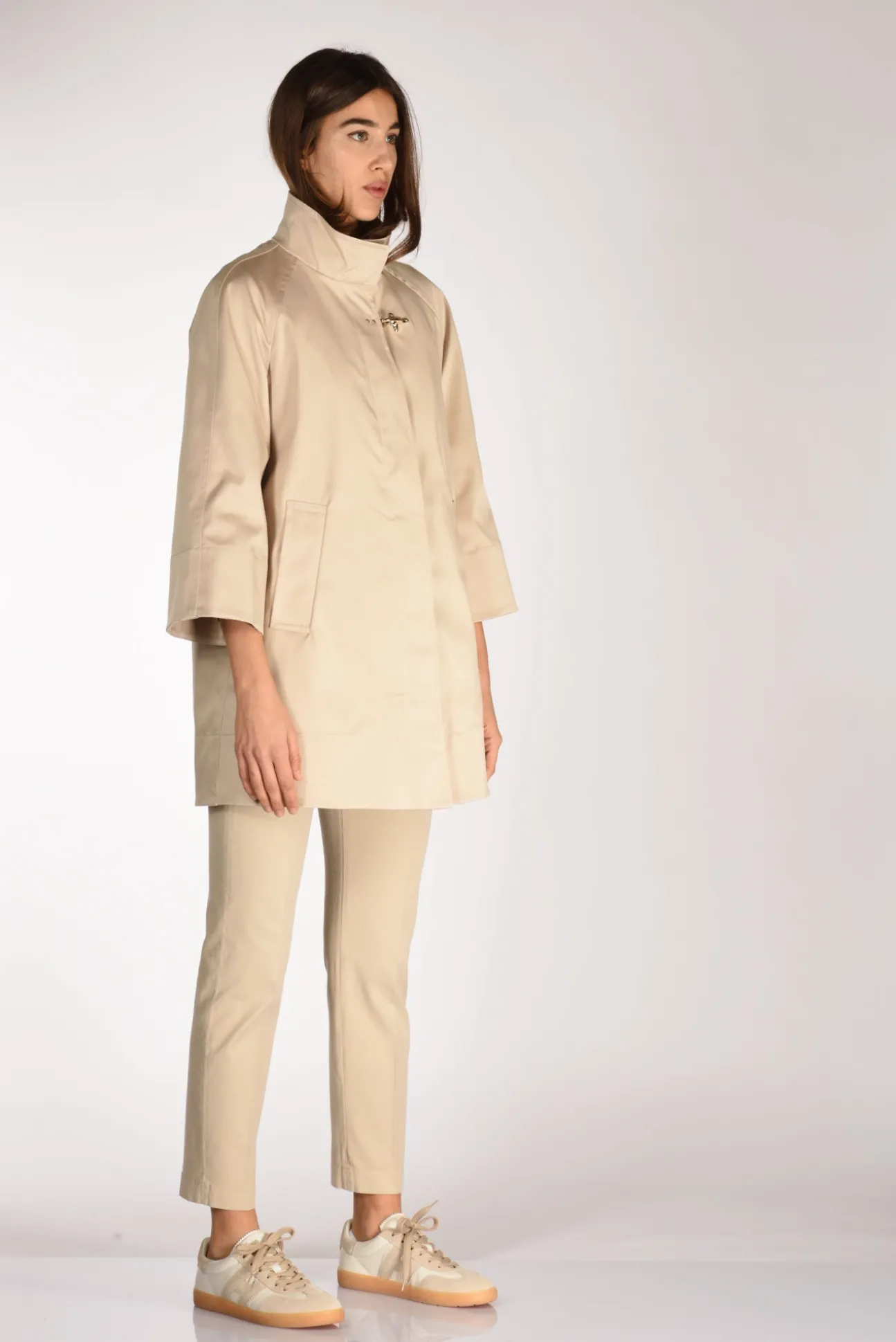 cappa_duchesse_beige_3.webp cappa duchesse beige