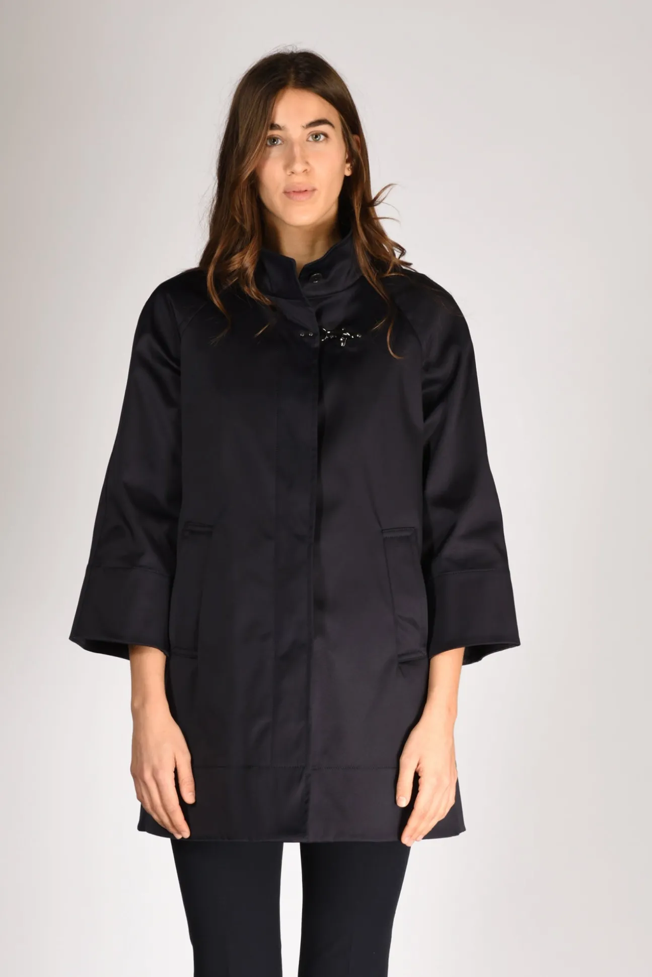cappa_duchesse_blu_1.webp cappa duchesse blu