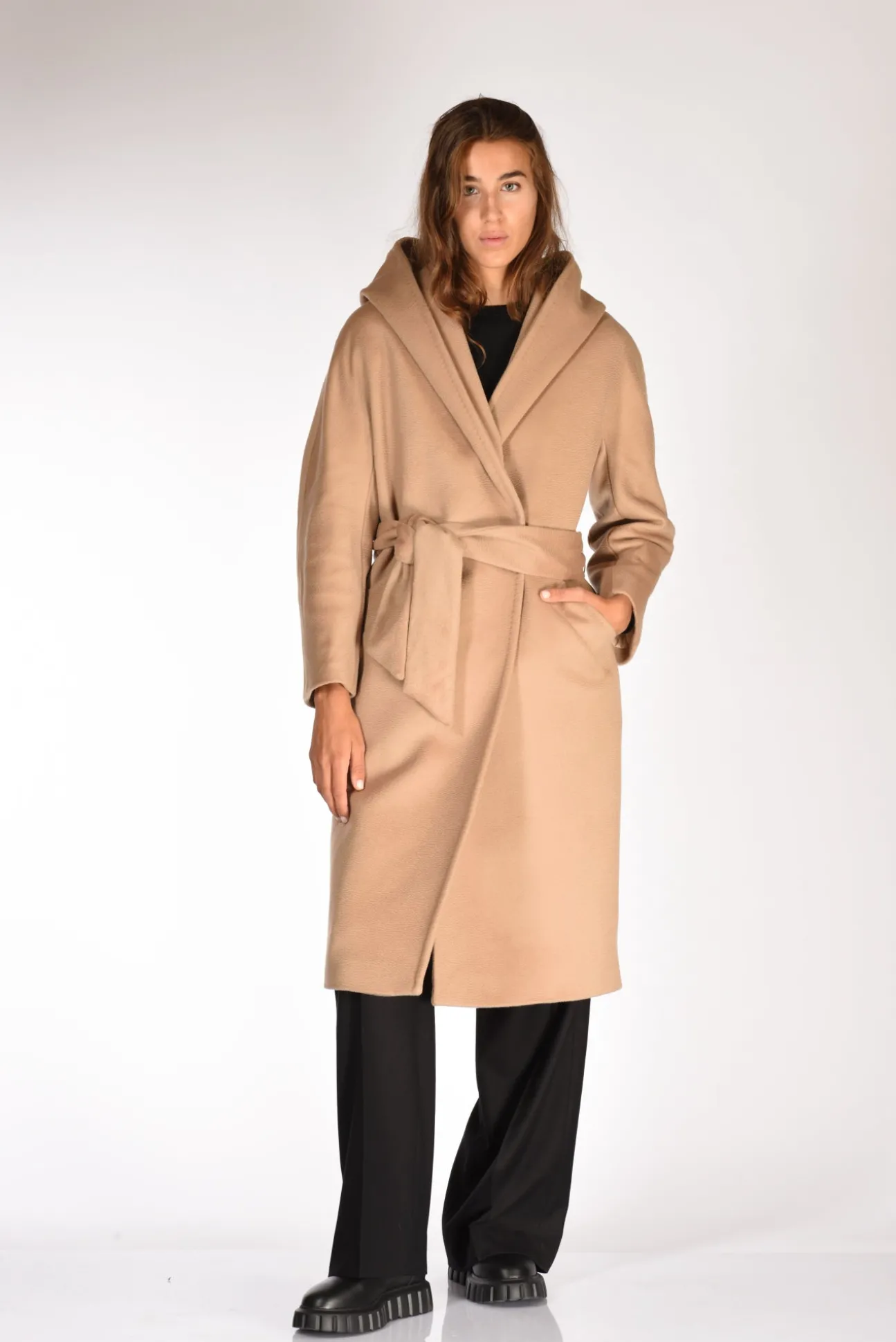 cappotto_beige_0.webp cappotto beige