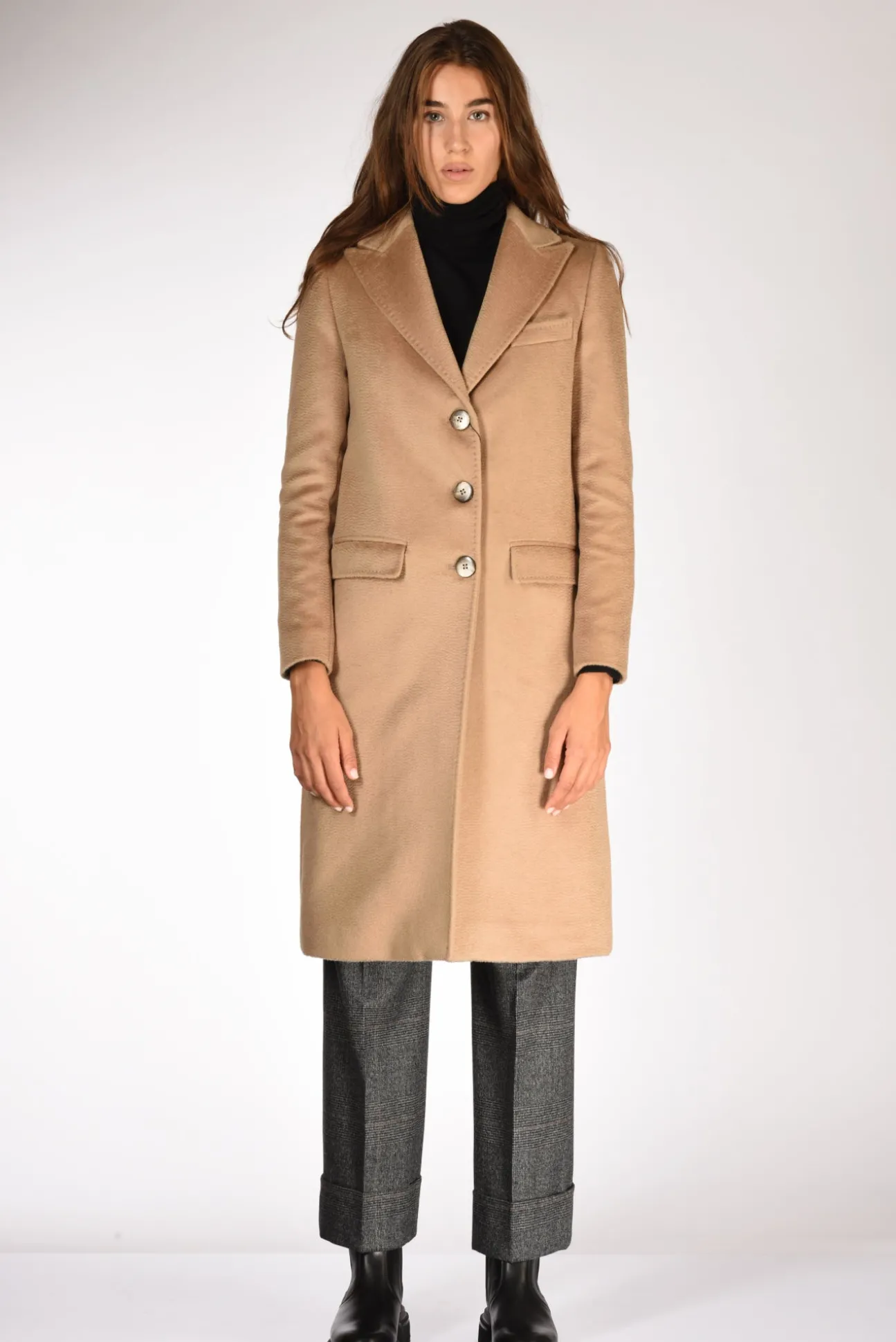 cappotto_beige_1-2.webp cappotto beige
