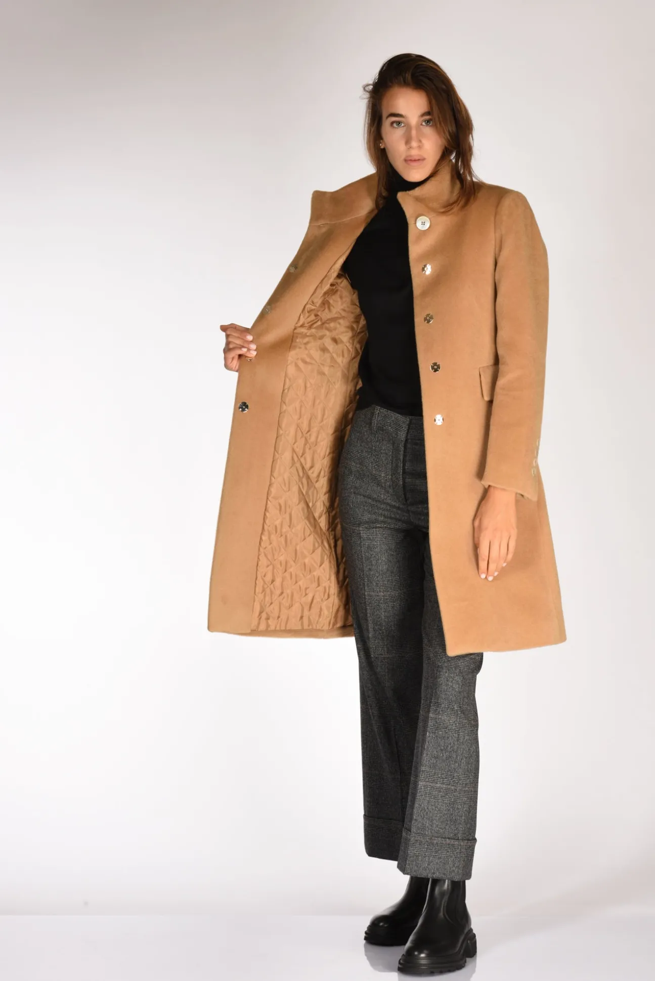 cappotto_beige_4-1.webp cappotto beige
