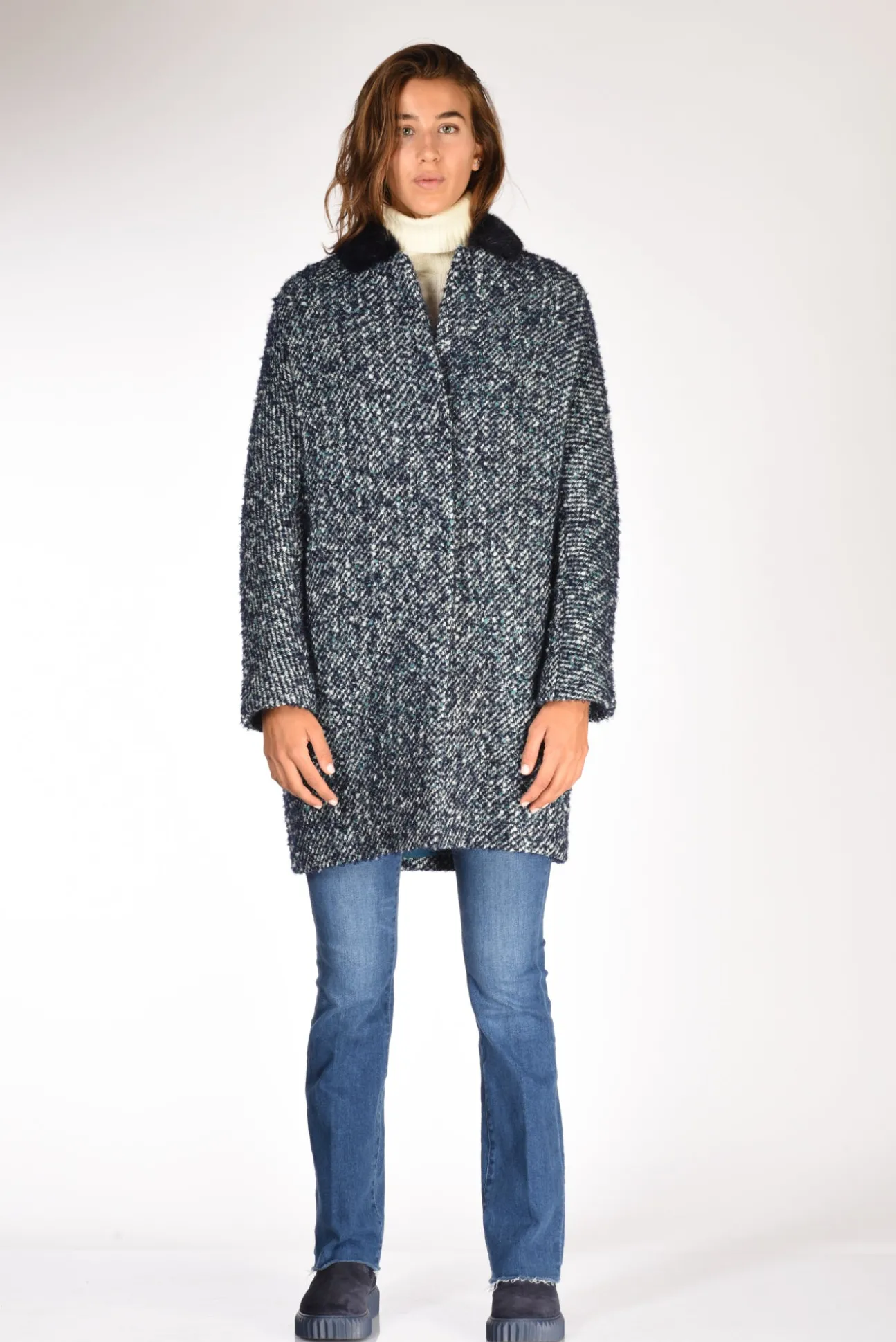 cappotto_colletto_blu_mel_1.webp cappotto colletto blu melange