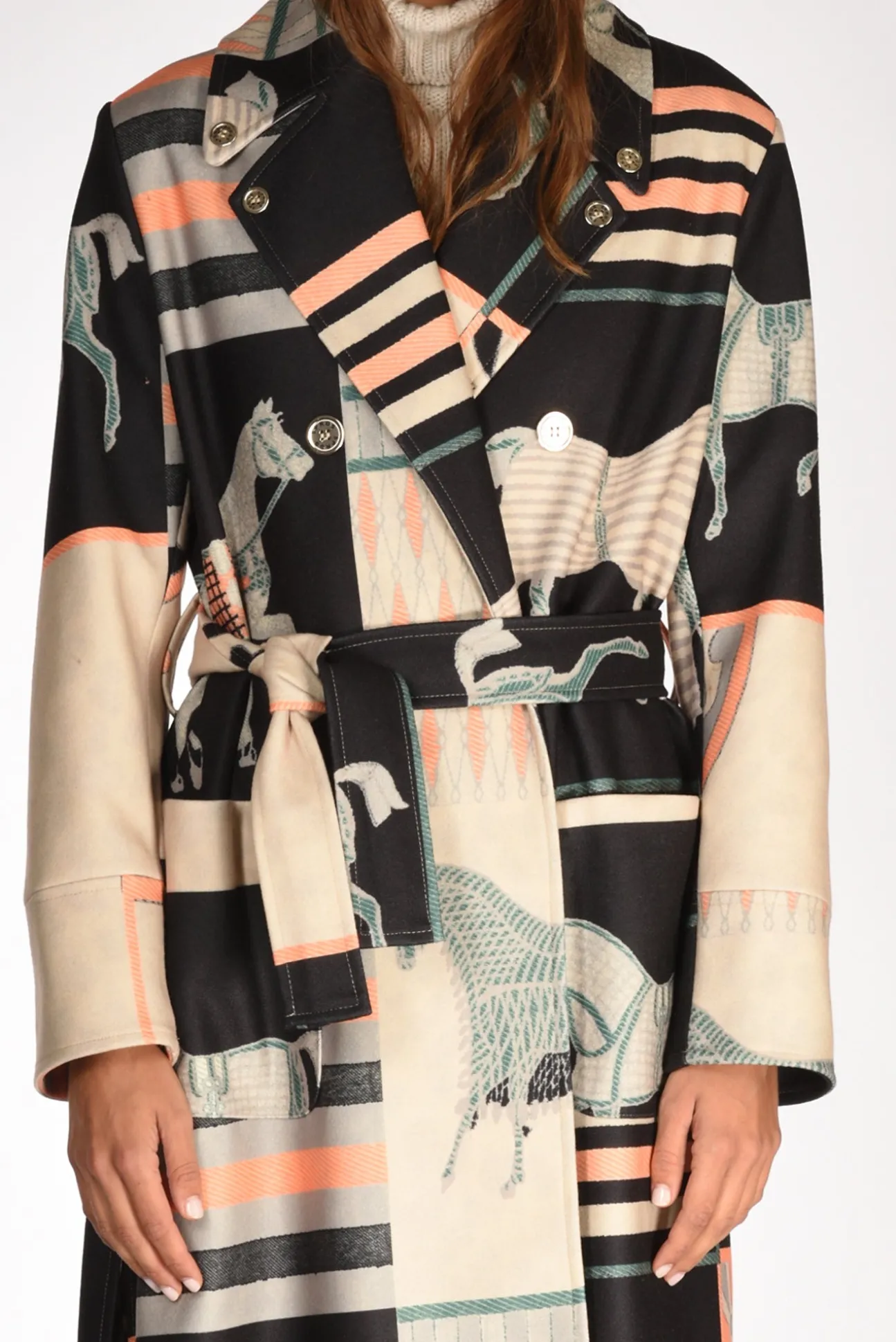 cappotto_stampato_nerobei_2.webp cappotto stampato nero/beige