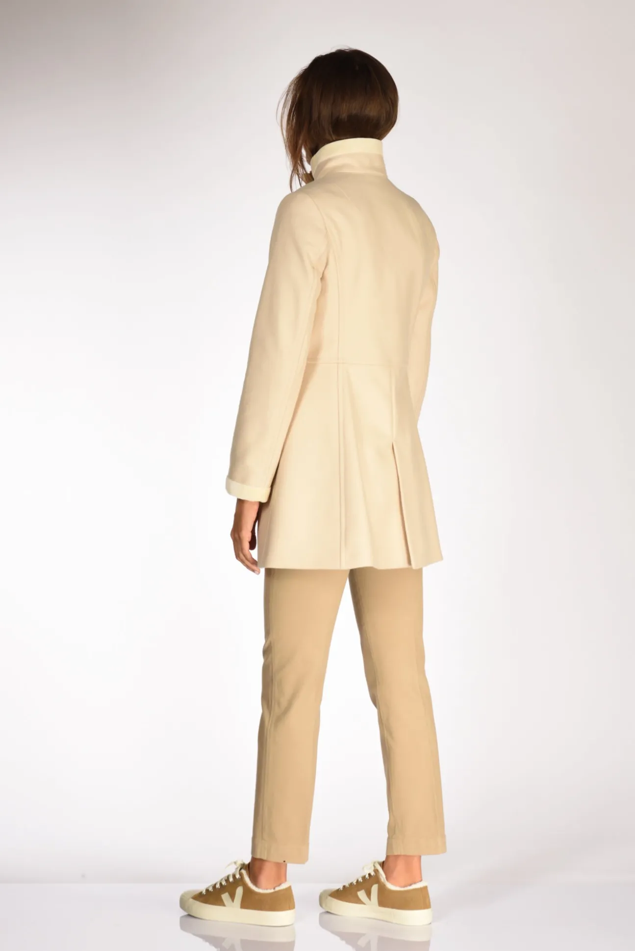 cappotto_virginia_beige_c_3.webp cappotto virginia beige chiaro