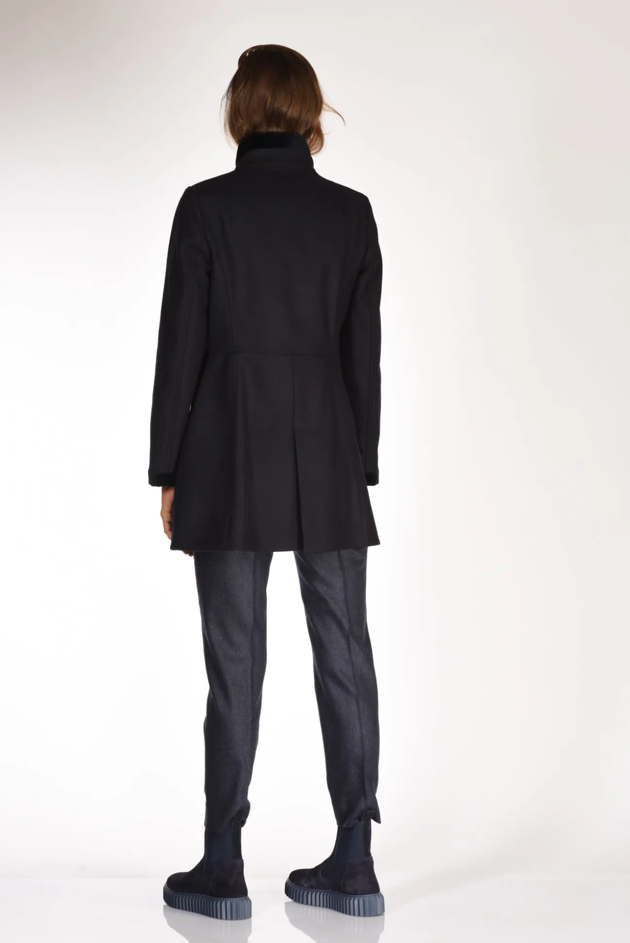 cappotto_virginia_blu_4.webp cappotto virginia blu