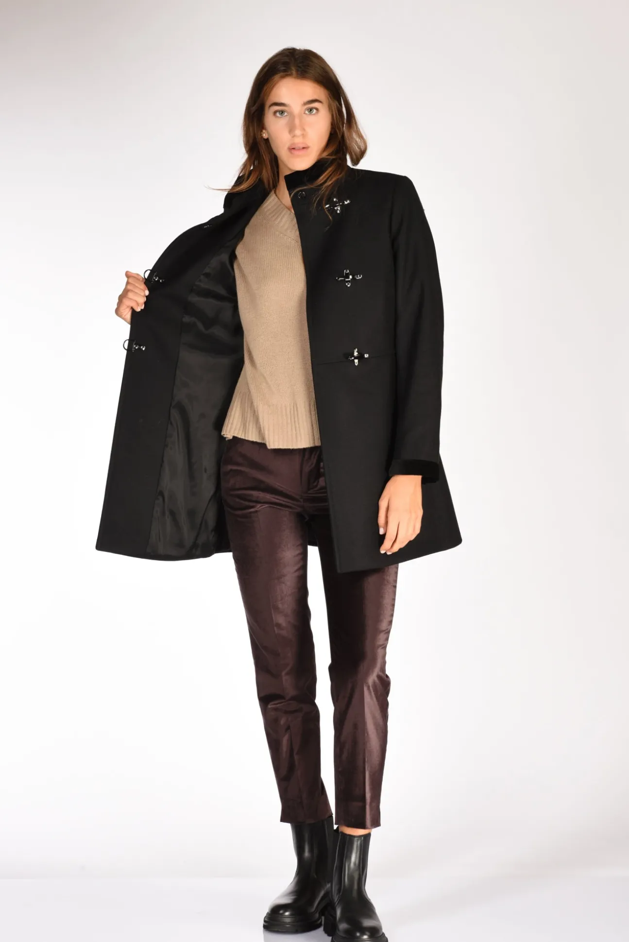 cappotto_virginia_nero_5.webp cappotto virginia nero