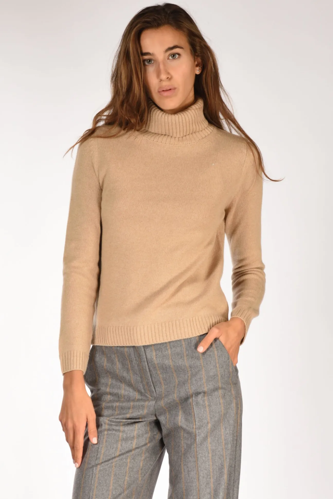 collo_alto_beige_scuro_0.webp collo alto beige scuro