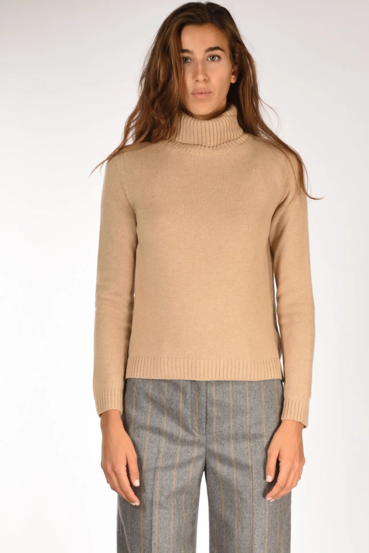collo_alto_beige_scuro_1.webp collo alto beige scuro