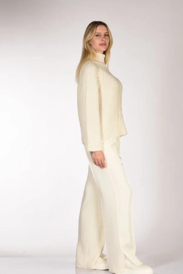 collo alto bianco