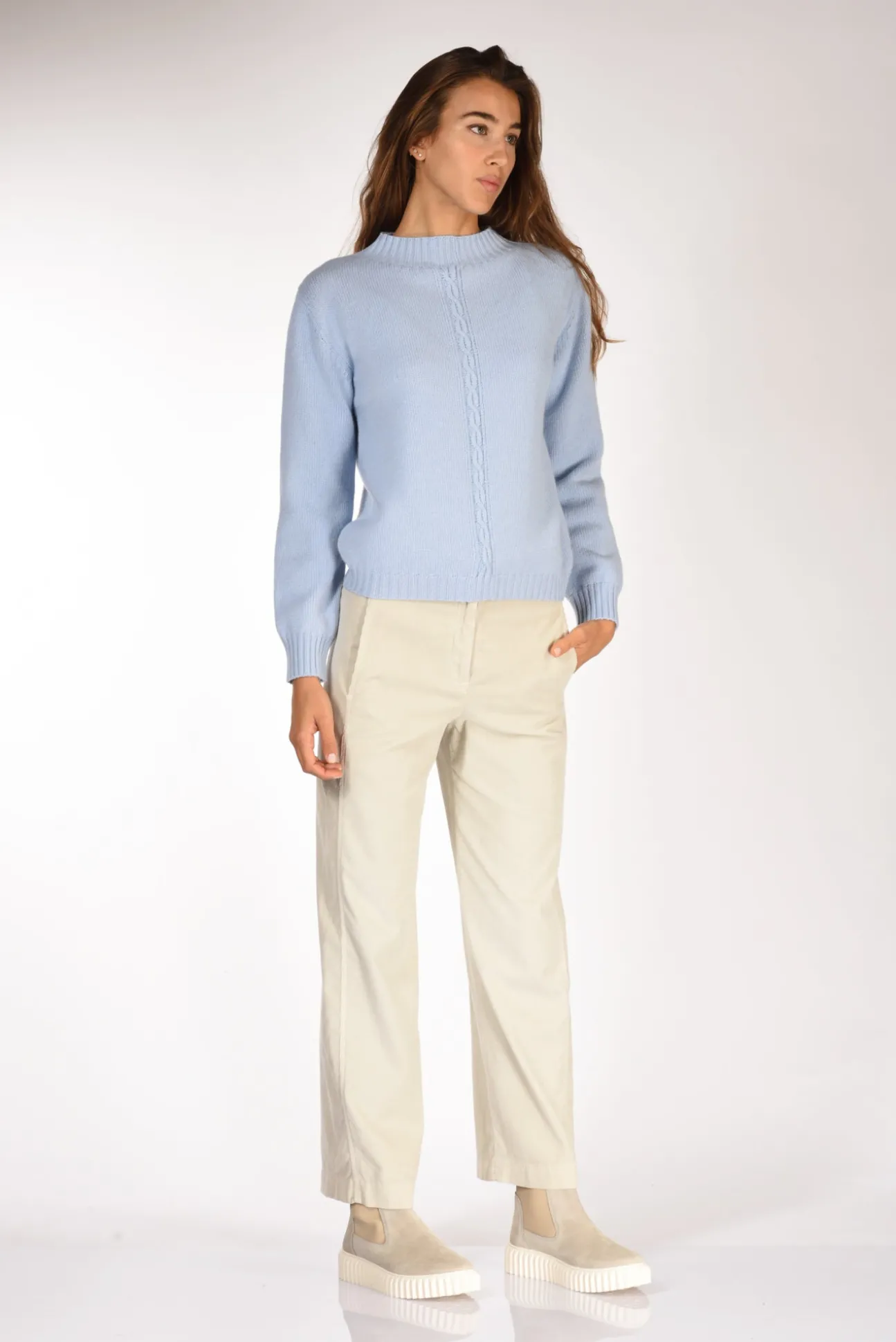 collo_alto_treccia_azzurr_2.webp collo alto treccia azzurro