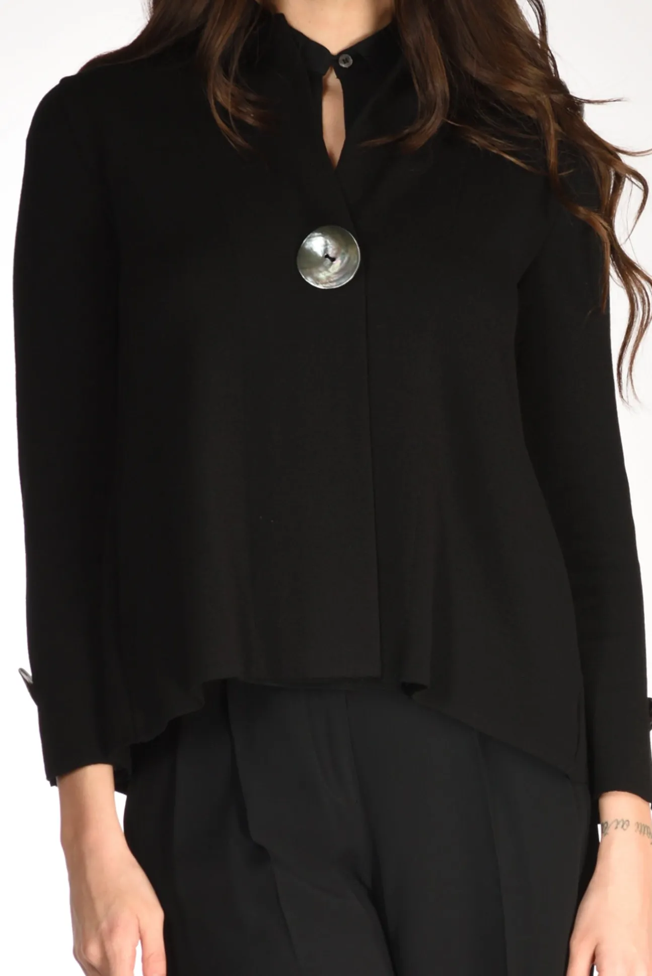 giacca_di_maglia_nero_2.webp giacca di maglia nero