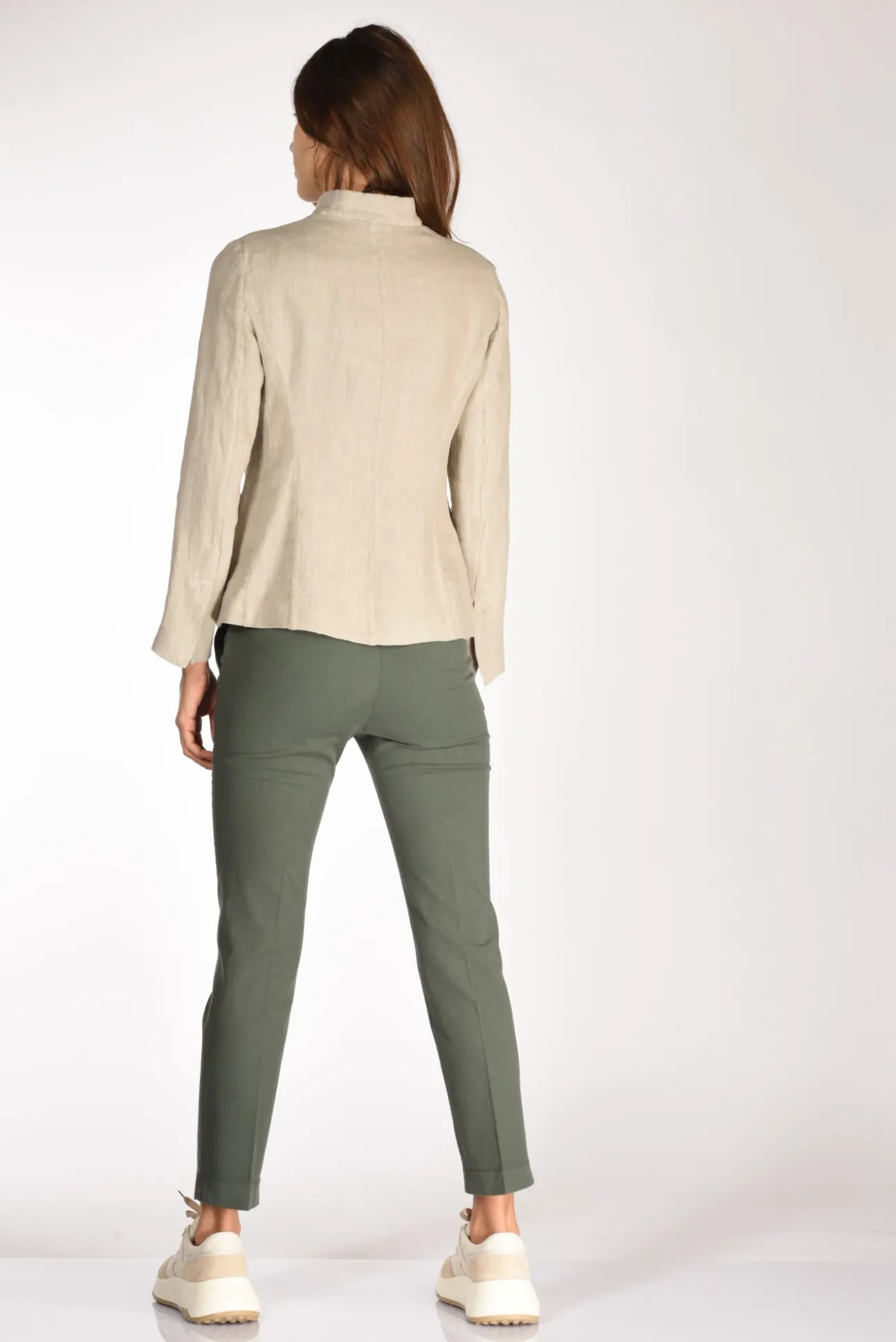 giacca_ginevra_beige_chia_4.webp giacca ginevra beige chiaro