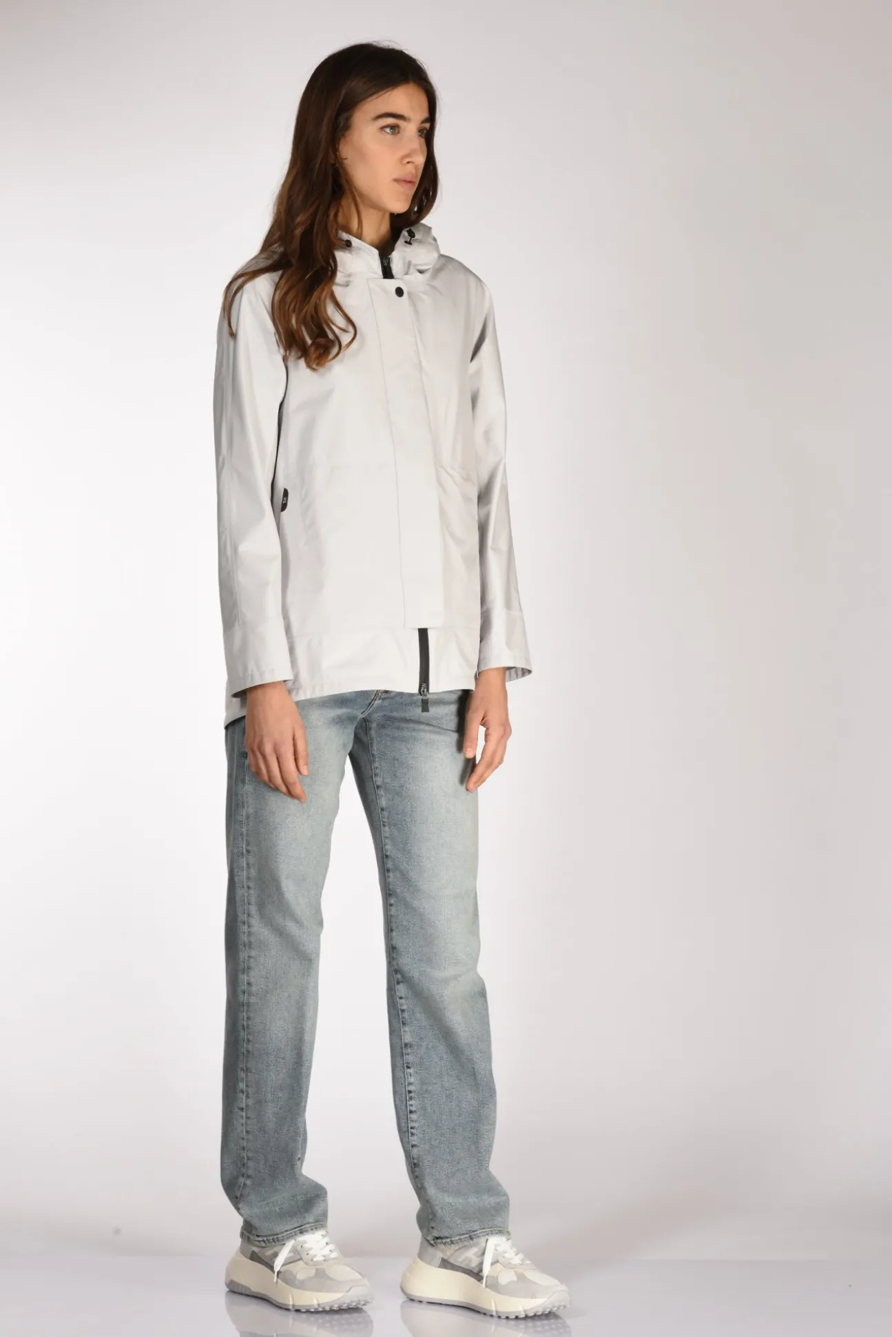 giacca_goretex_grigio_chi_2.webp giacca goretex grigio chiarissimo