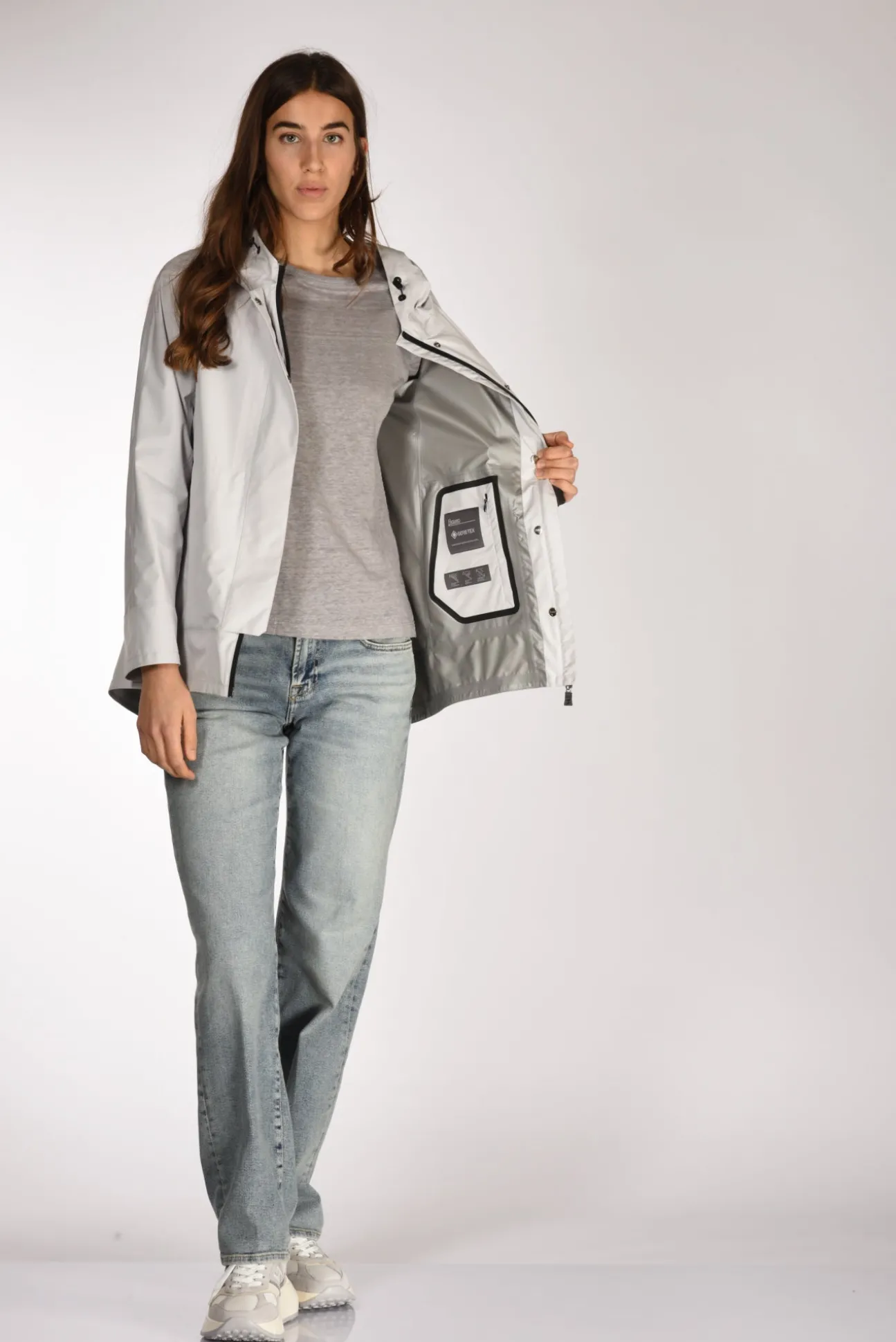 giacca_goretex_grigio_chi_5.webp giacca goretex grigio chiarissimo