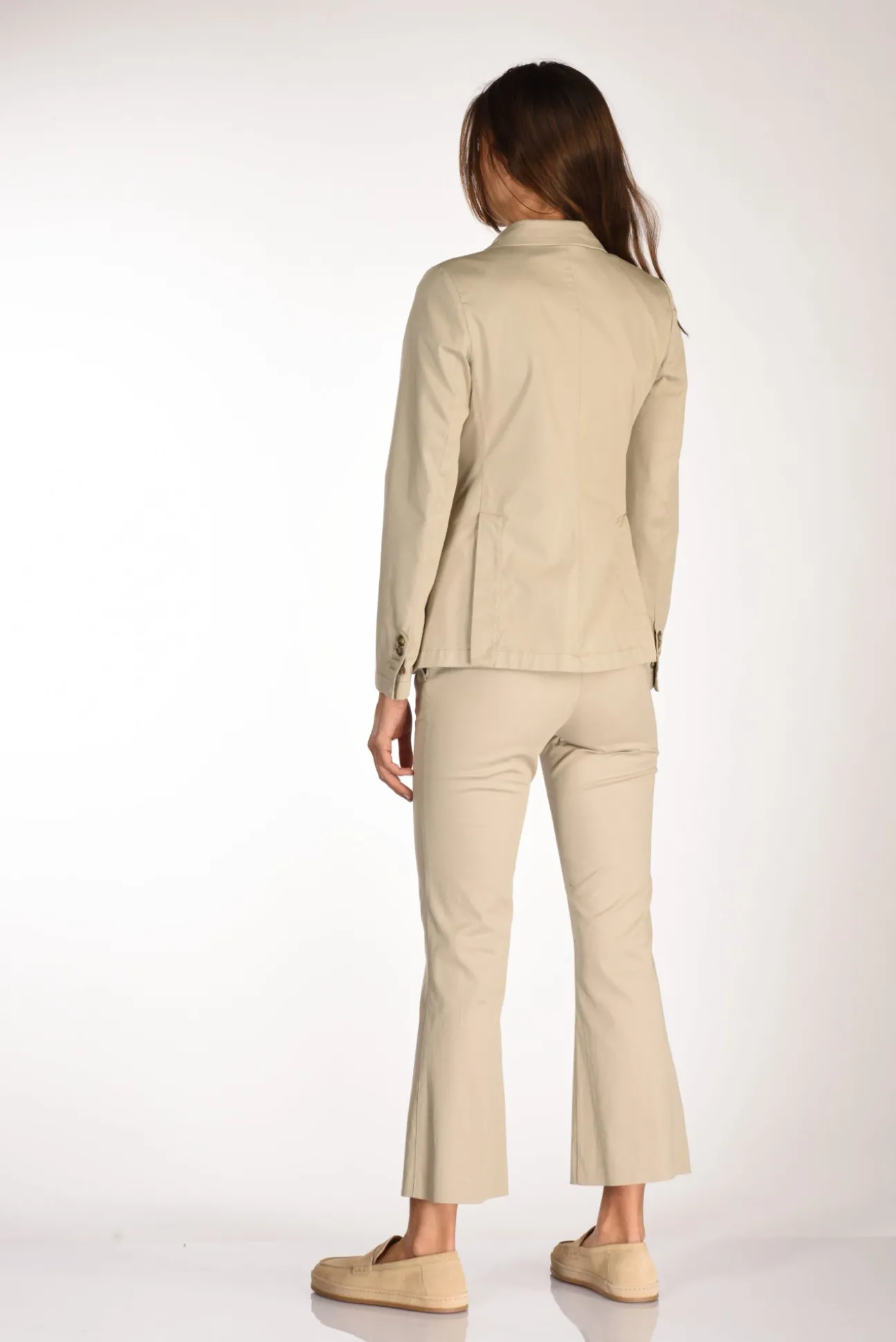 giacca_lauren_beige_4.webp giacca lauren beige