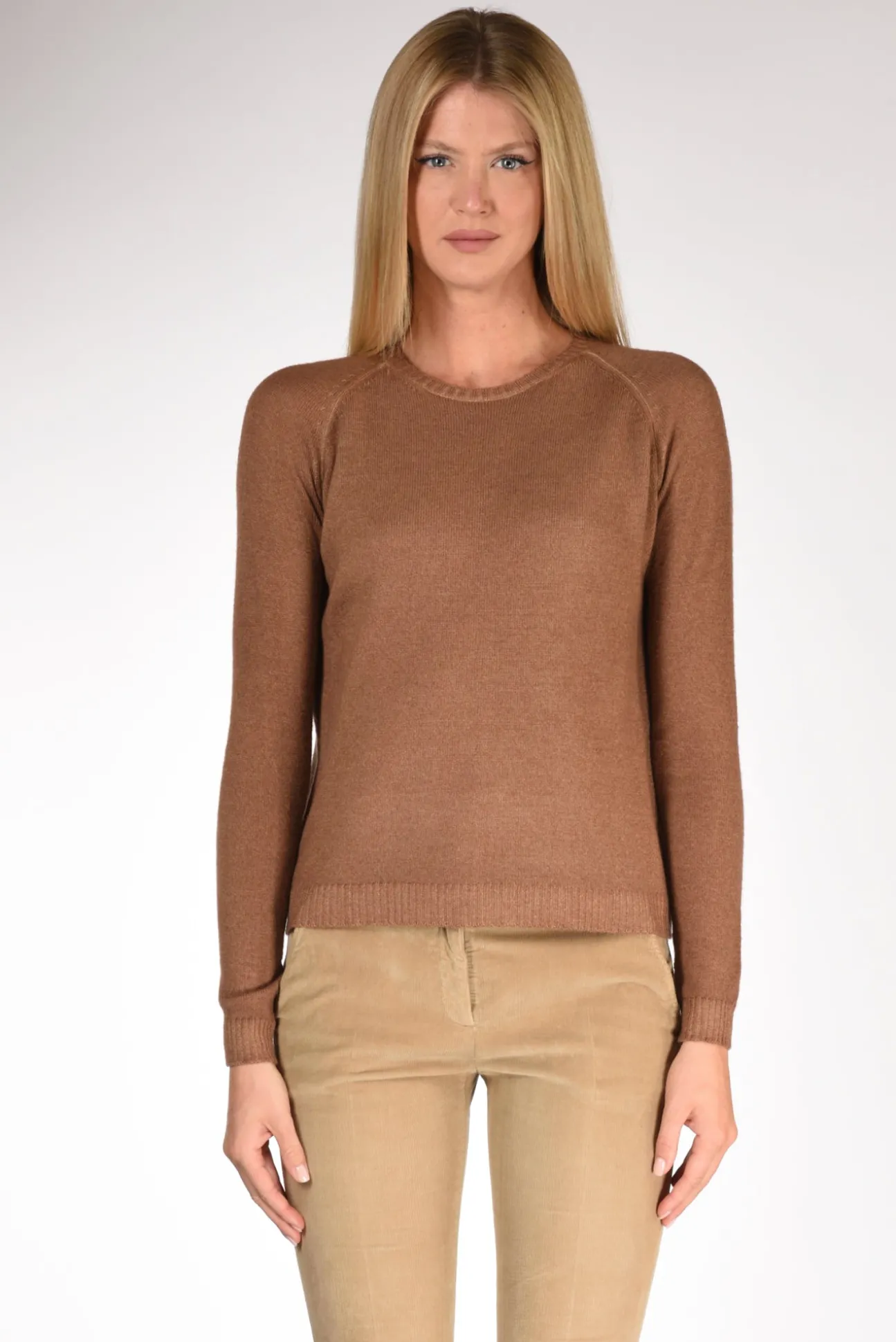 girocollo_beige_scuro_1.webp girocollo beige scuro
