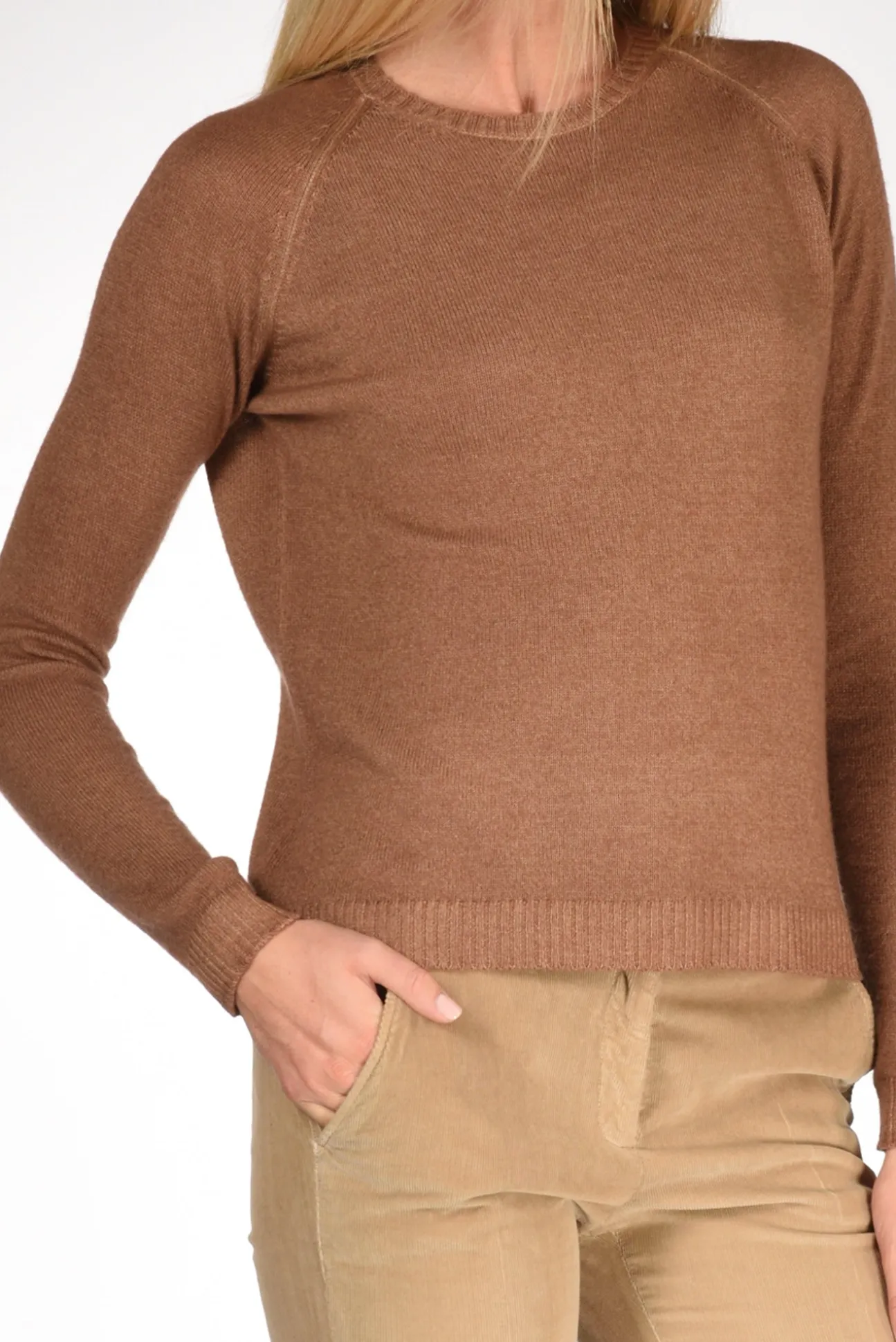 girocollo_beige_scuro_2.webp girocollo beige scuro