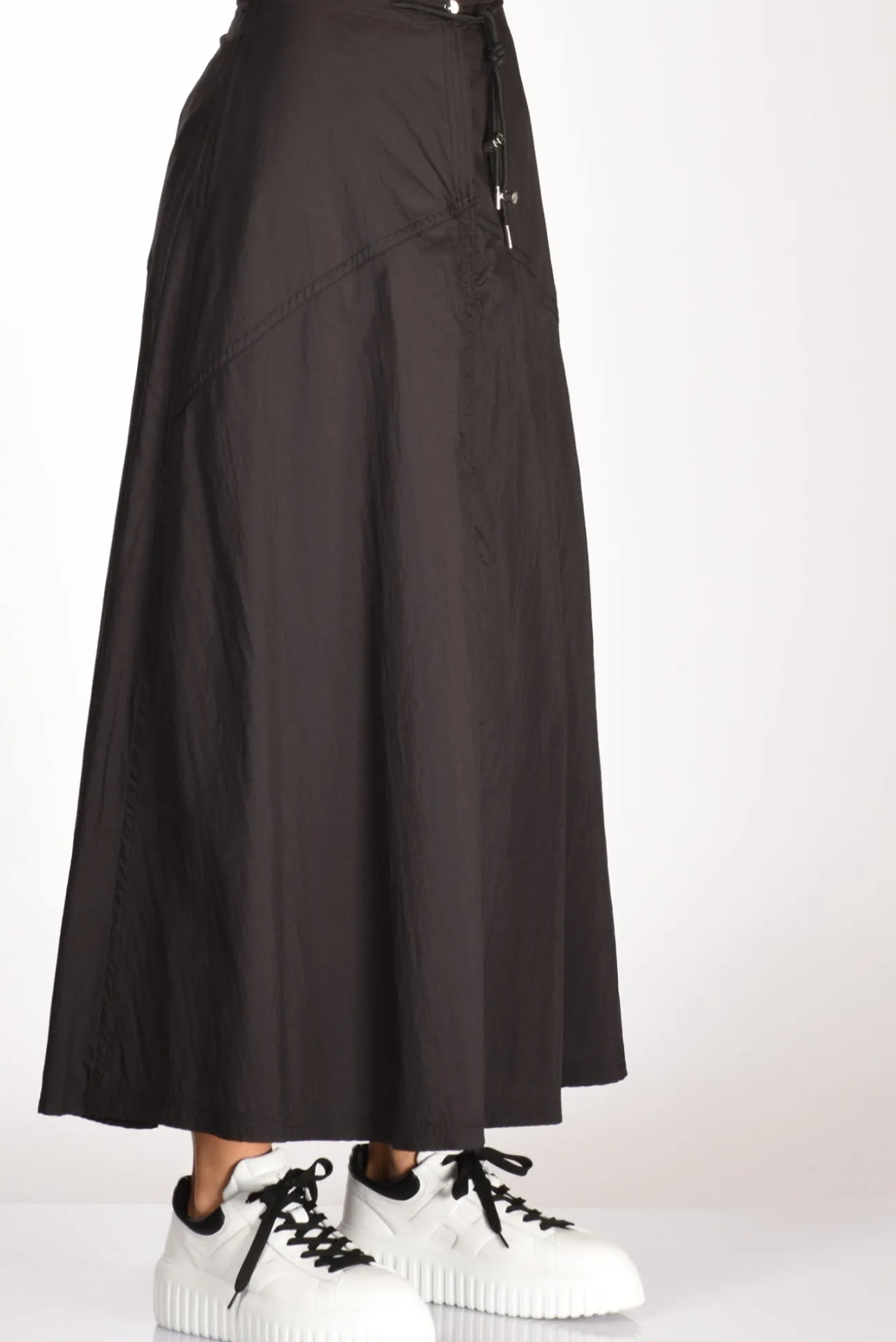 gonna_nylon_nero_4.webp gonna nylon nero