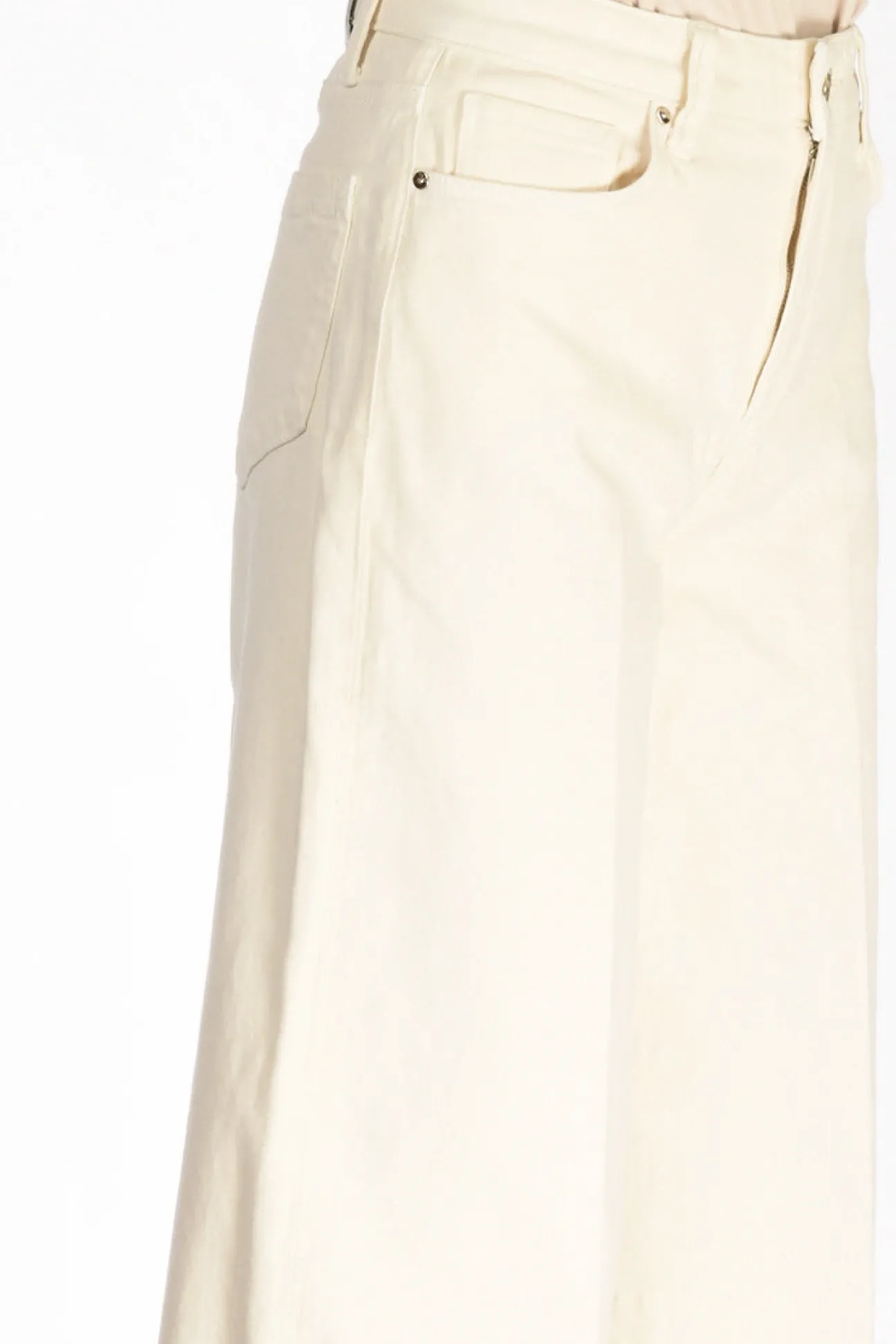 jeans_bianco_naturale_4.webp jeans bianco naturale