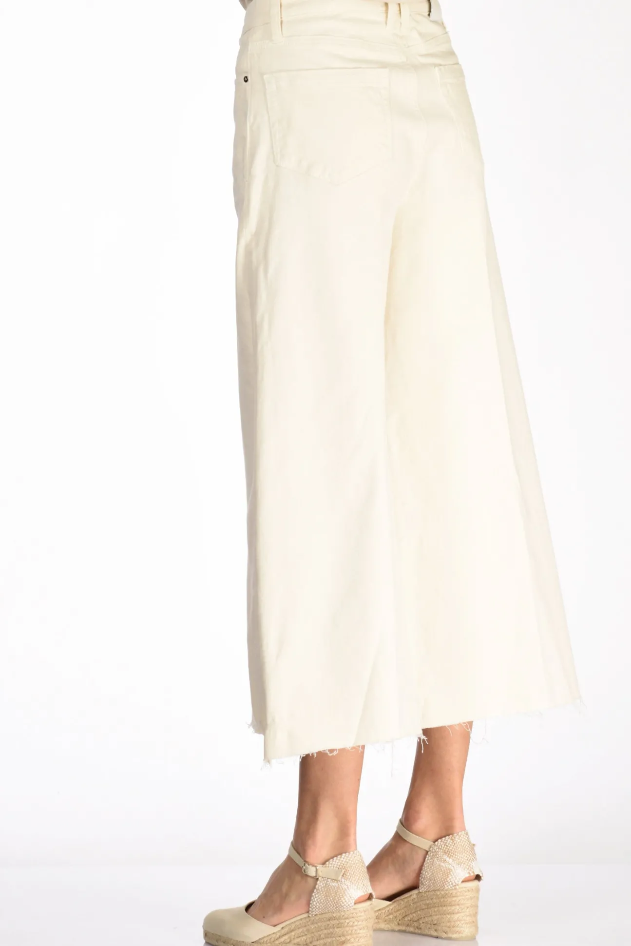 jeans_bianco_naturale_5.webp jeans bianco naturale