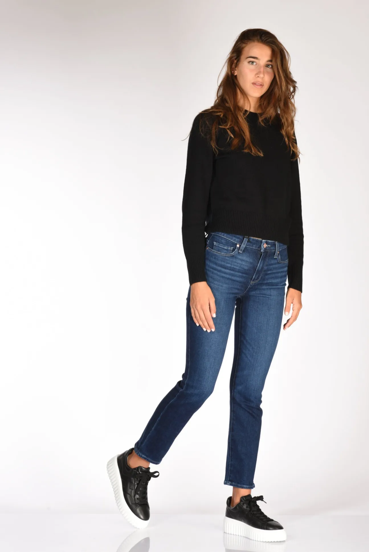 jeans_cindy_blu_1-1.webp jeans cindy blu